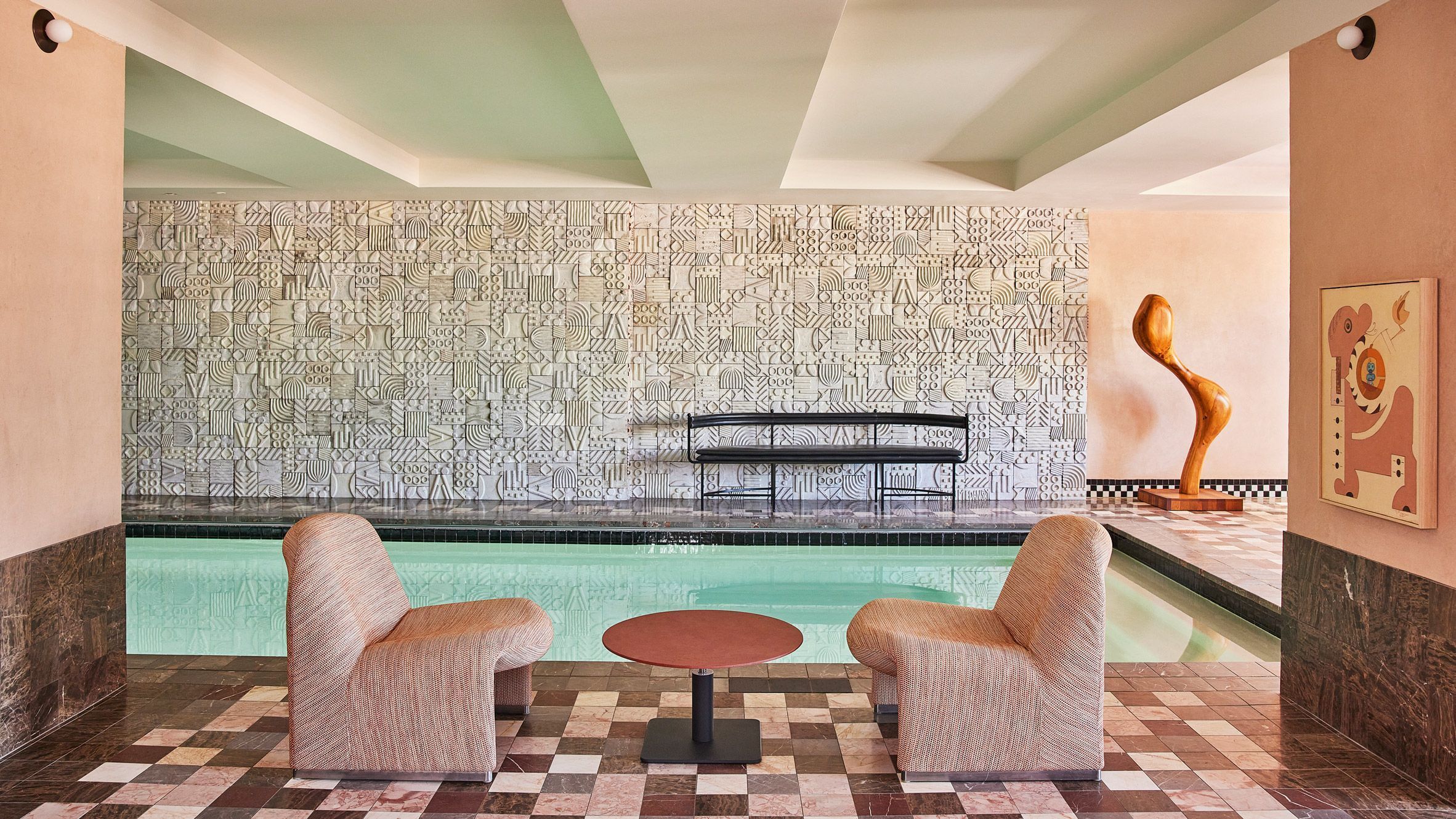 2364x1330 Kelly Wearstler renovates pool