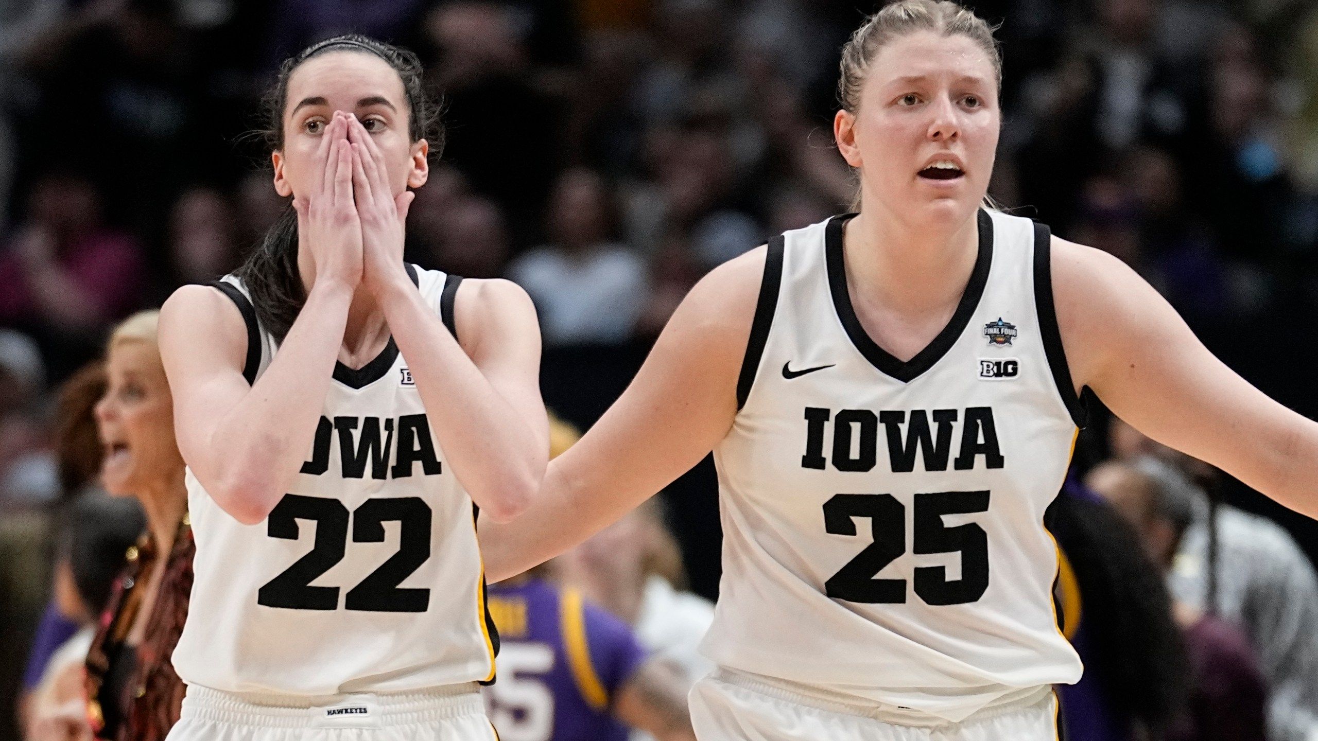 2560x1440 Caitlin Clark's dazzling season ends