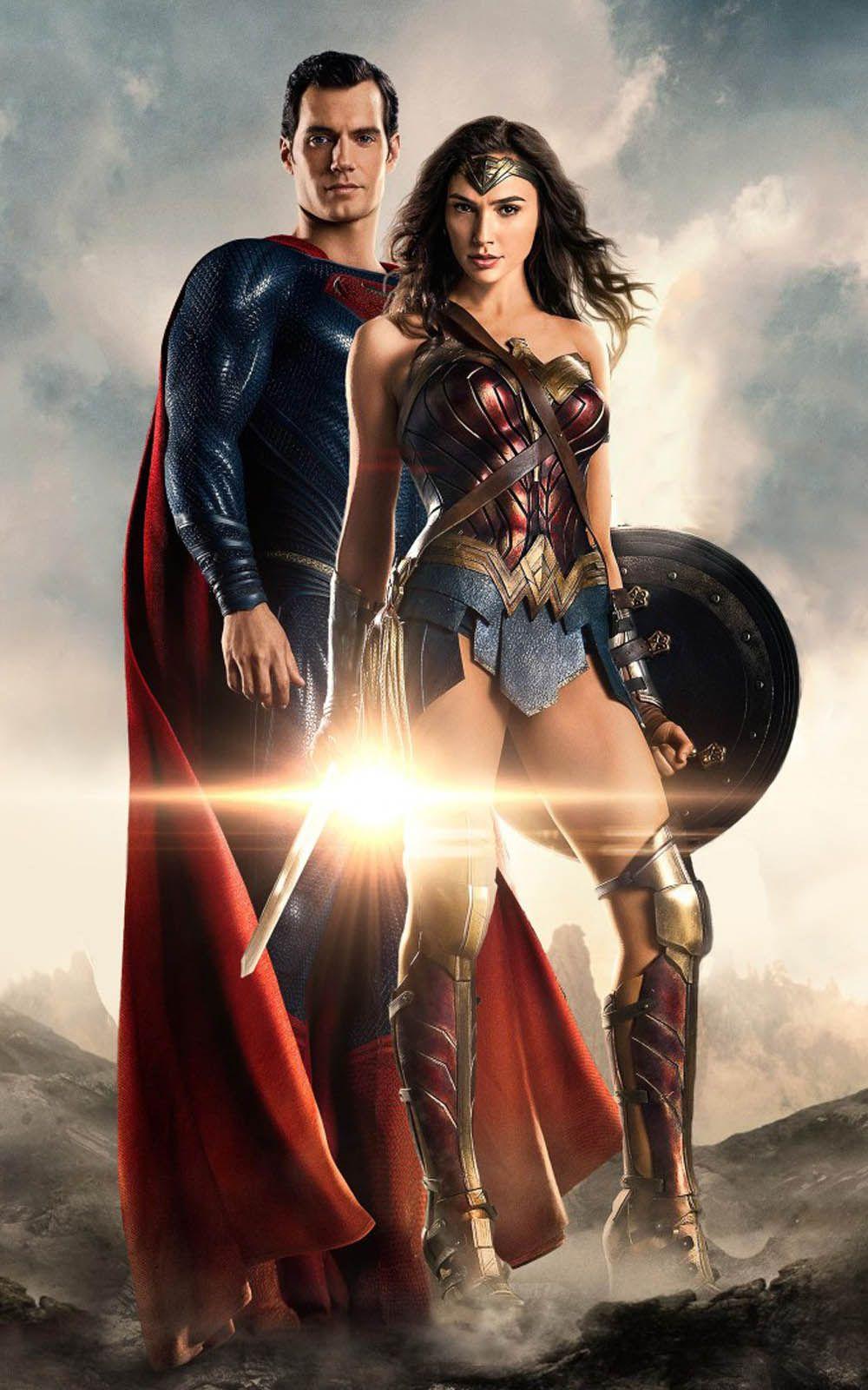 1000x1600 Superman And Wonder Woman In Justice League 4K Ultra HD Mobile Wallpaper