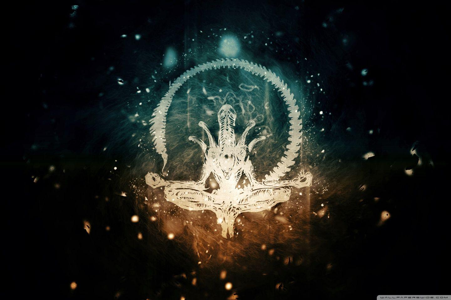 1440x960 Space Alien Wallpaper