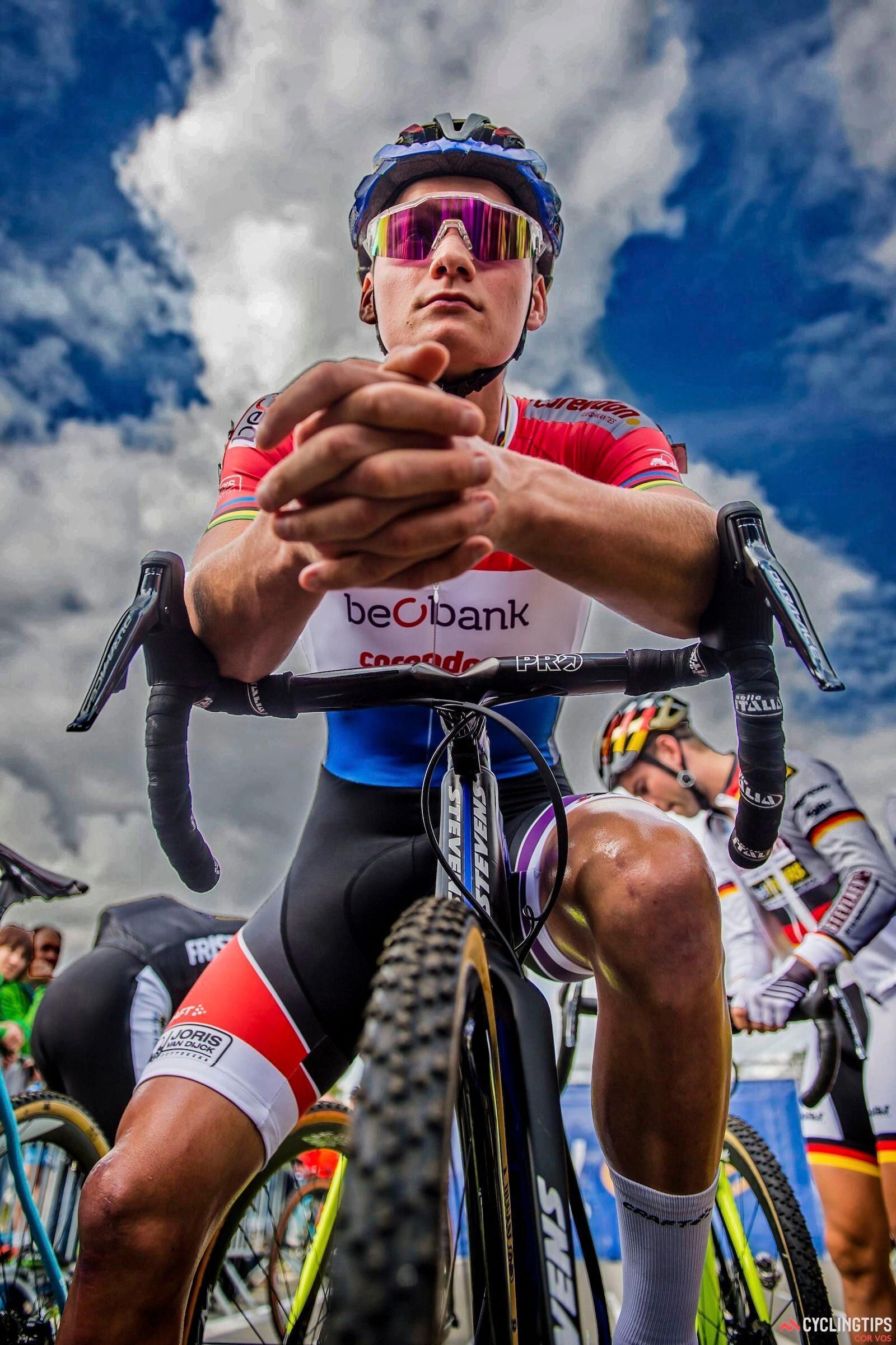 1600x2402 Mathieu Van Der Poel Wallpaper