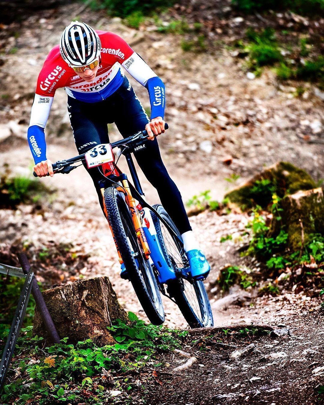 1080x1350 bicycle