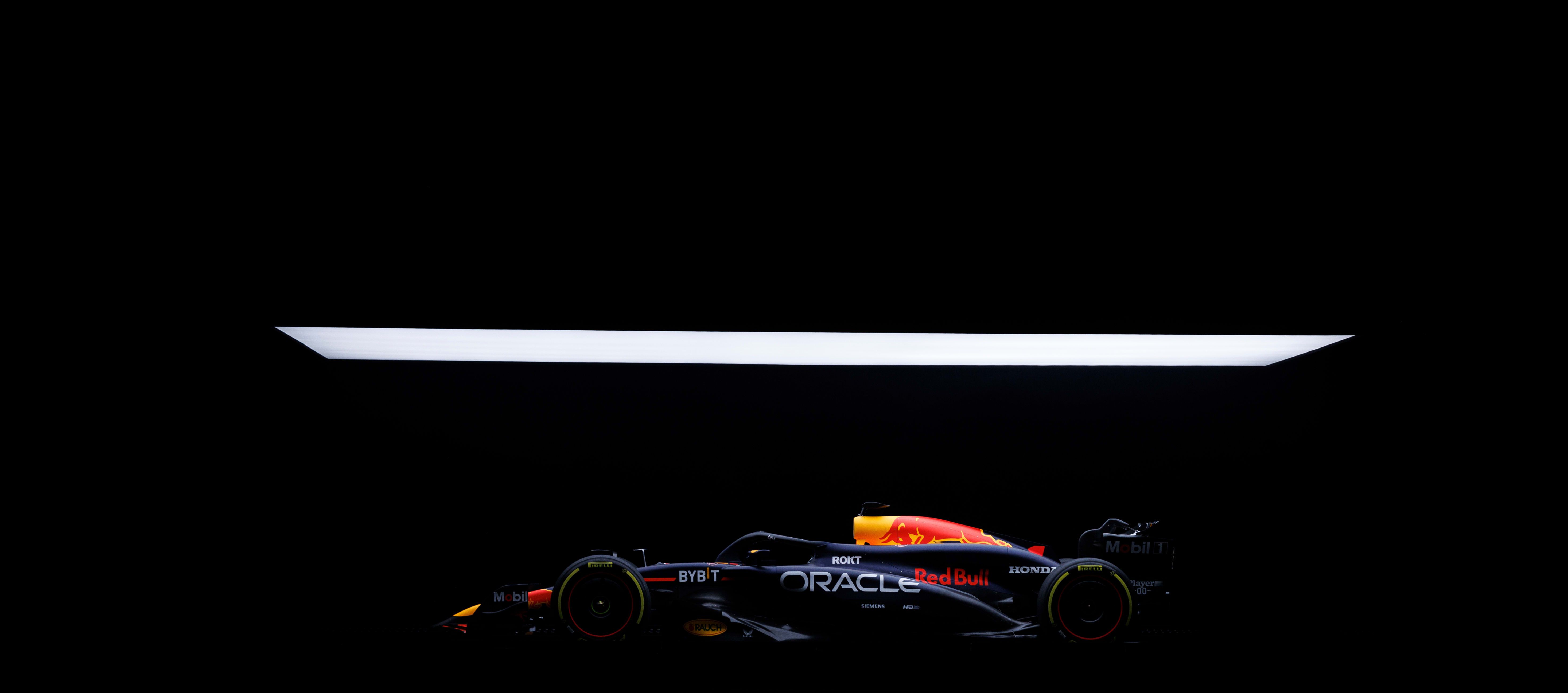 5869x2595 RB20 image gallery. A beautiful sight
