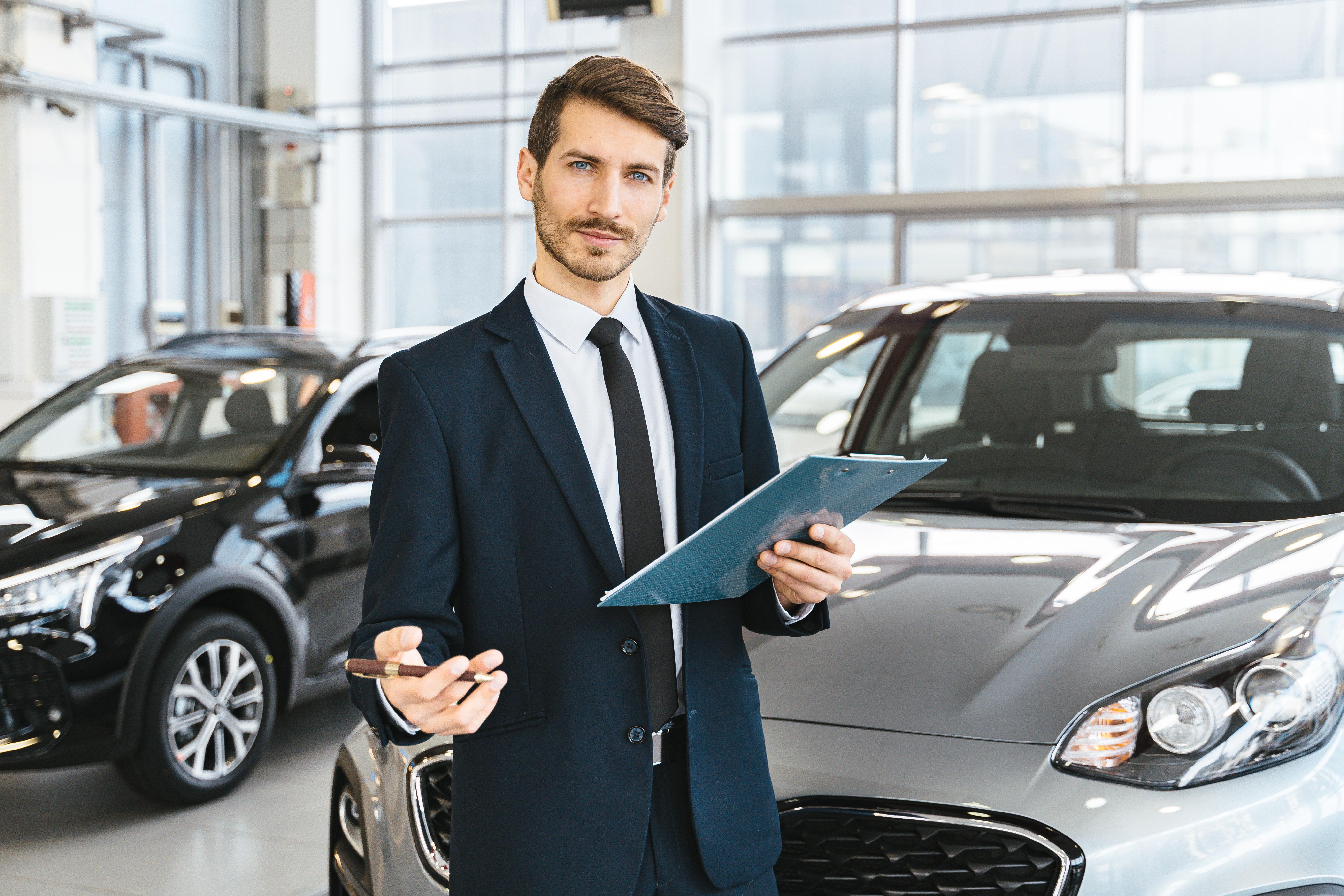 5551x3701 Car Dealership Wallpaper