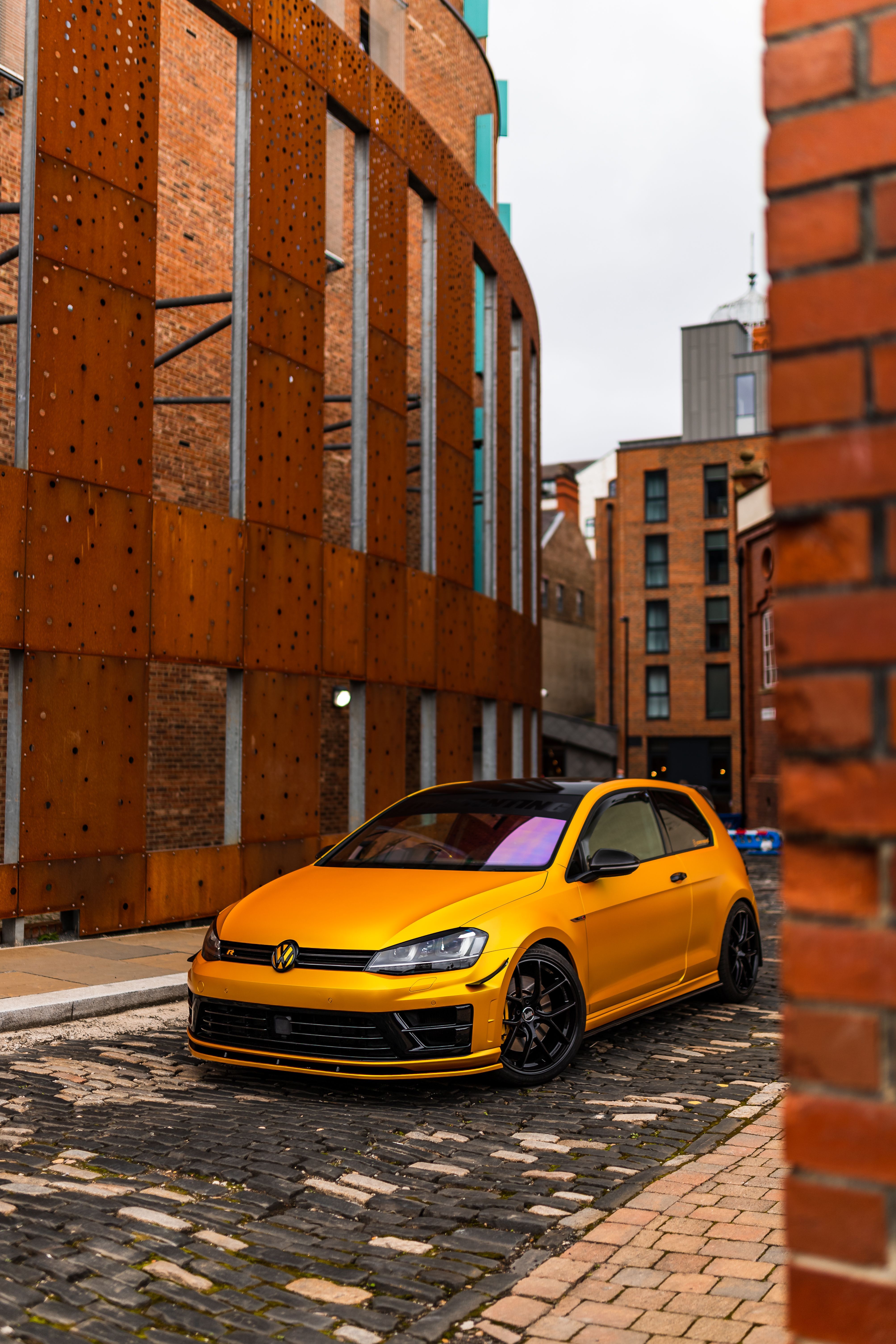 4013x6019 Download Volkswagen wallpaper