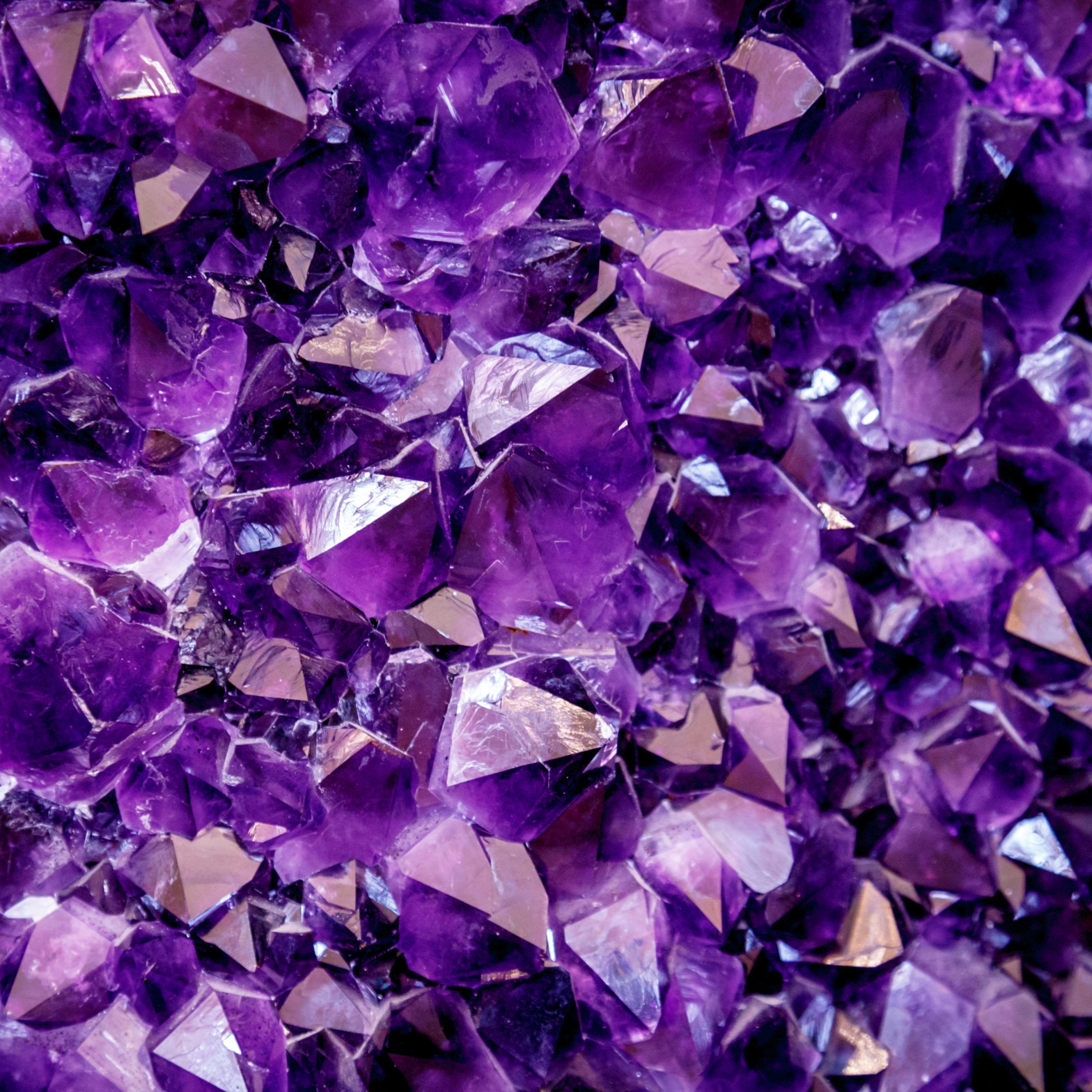 2732x2732 Purple Crystal Stone Precious Gem iPad