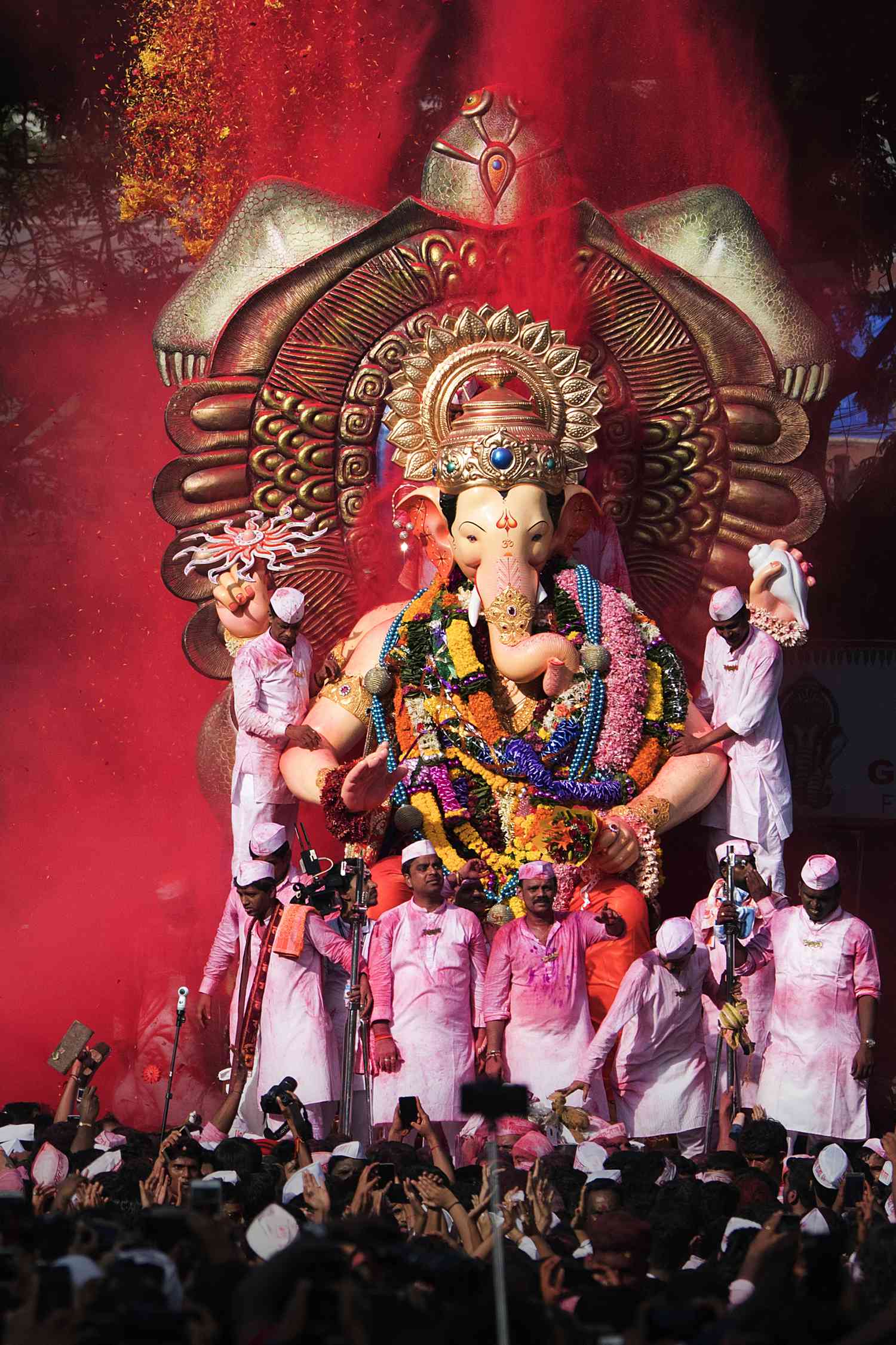 1500x2250 Famous Mumbai Ganesh Idols
