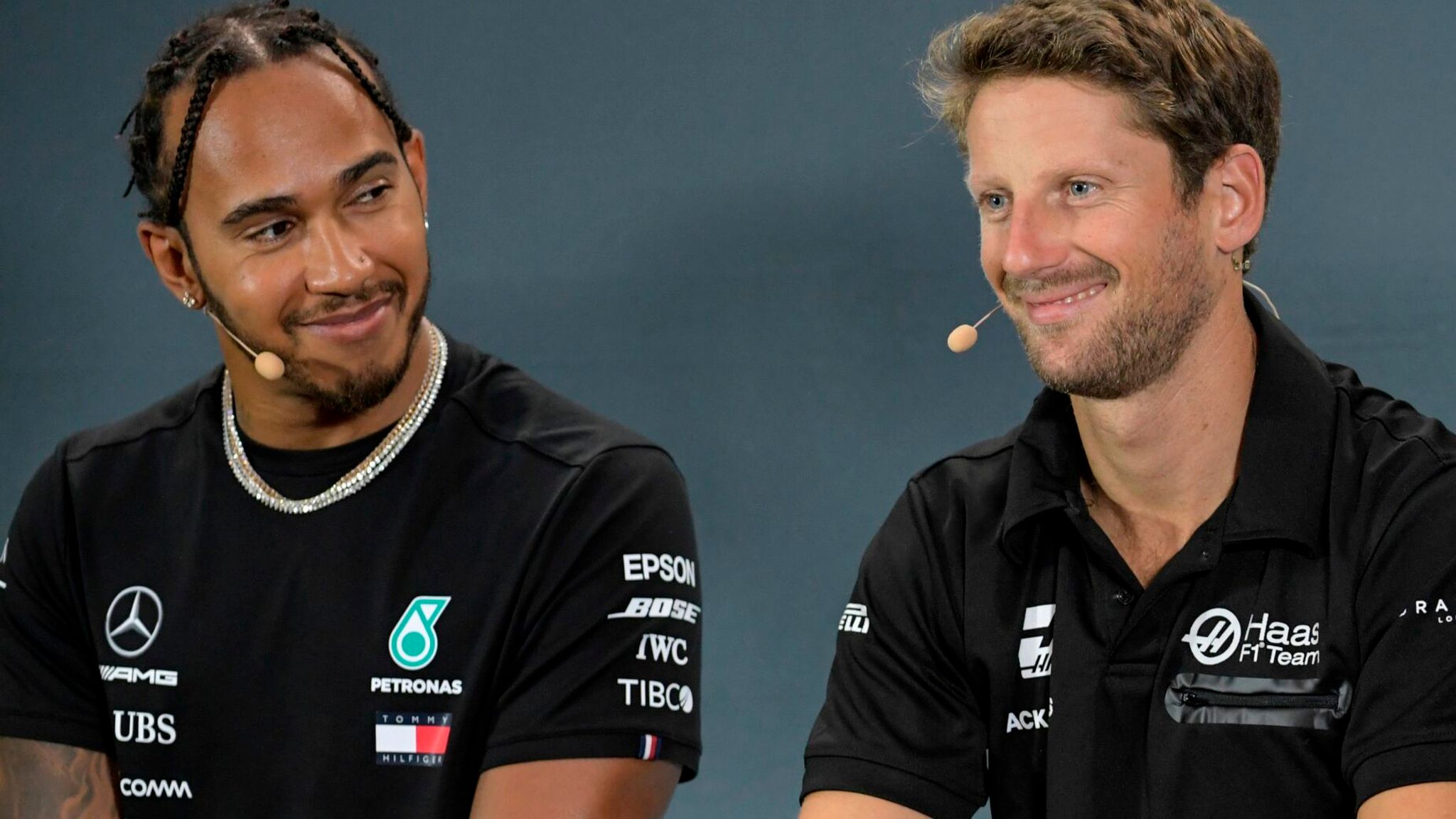 2048x1152 Romain Grosjean, Lewis Hamilton clear