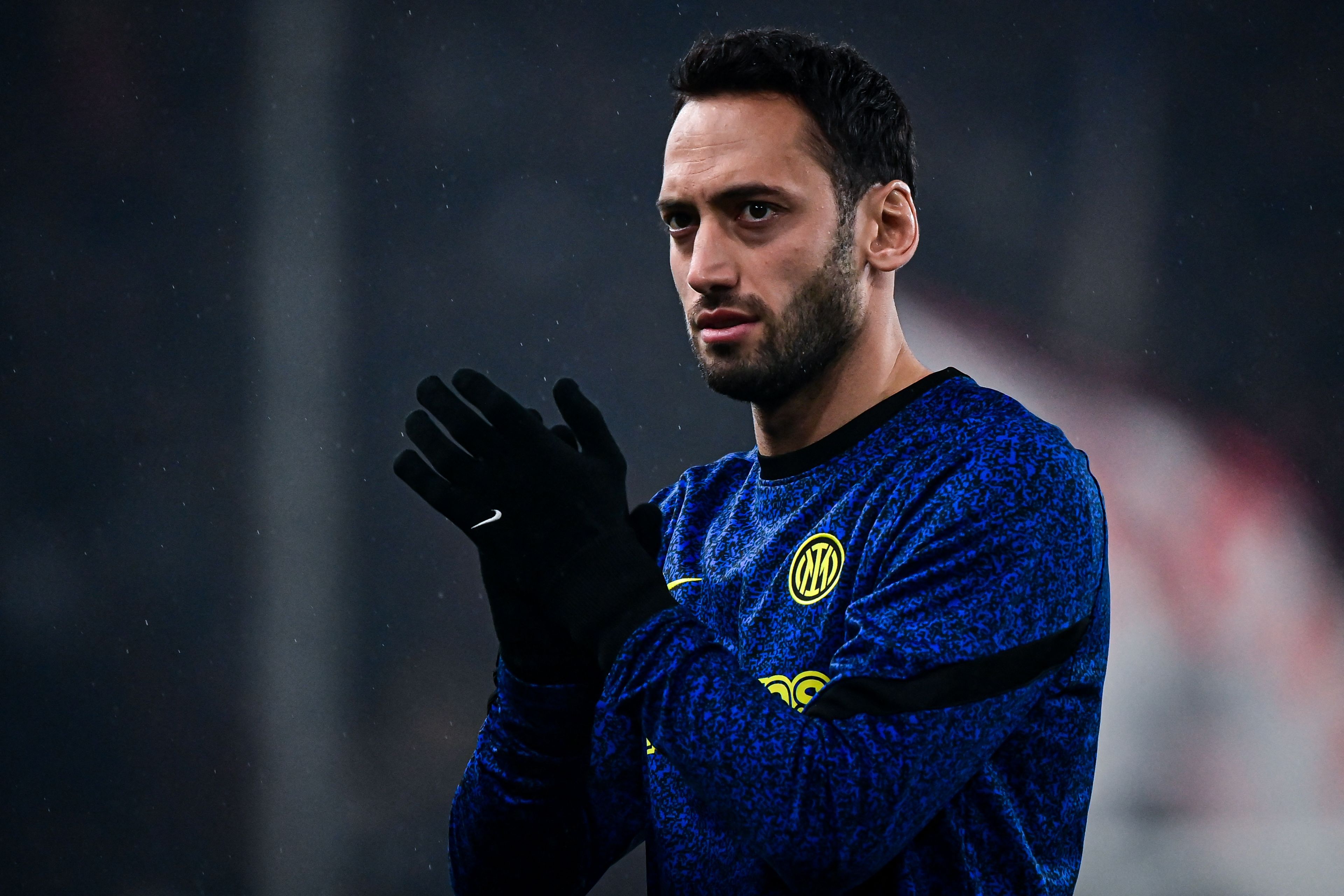 3840x2561 Hakan Calhanoglu lauded as Shining