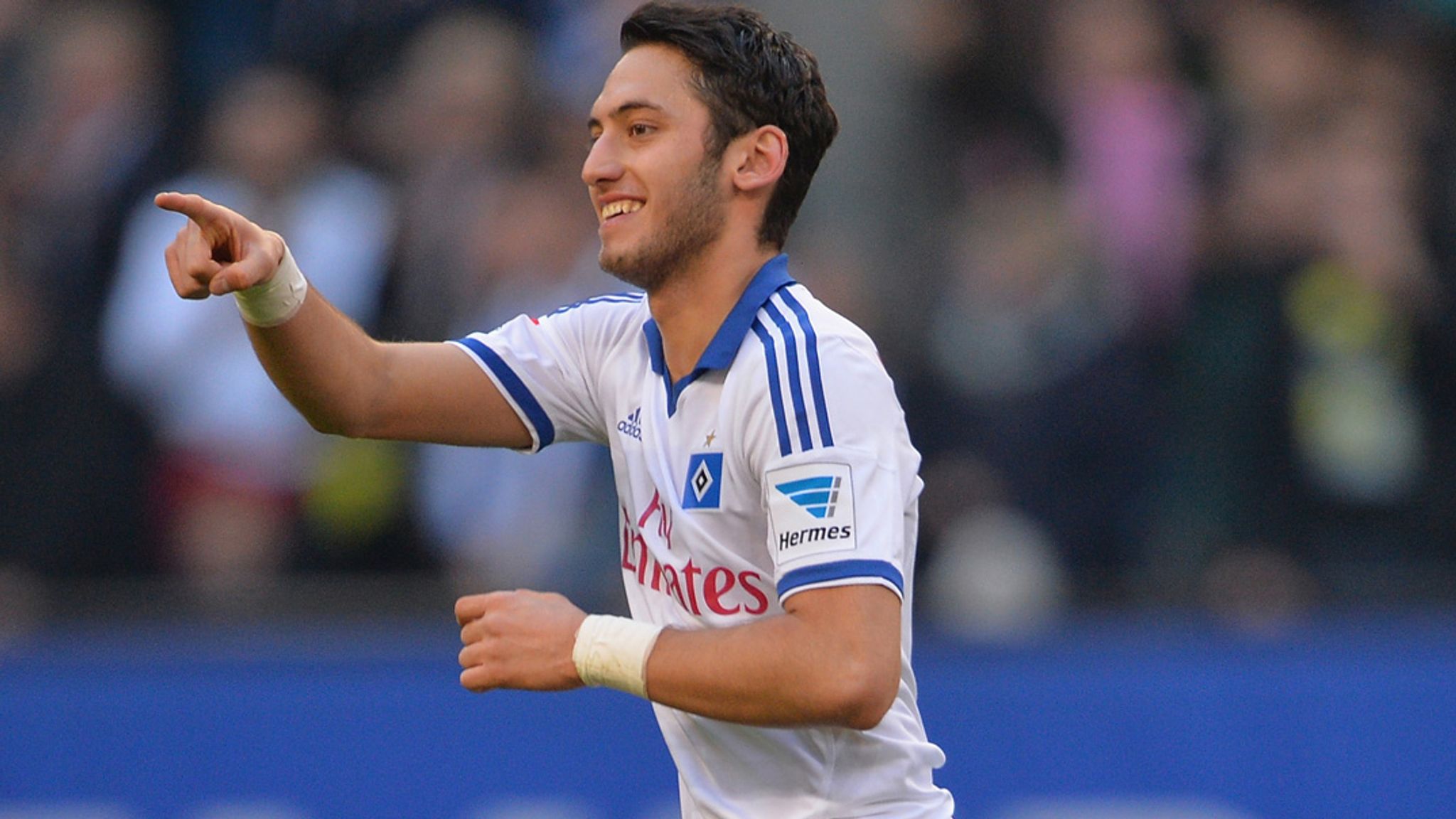 2048x1152 Bundesliga: Hakan Calhanoglu given sick