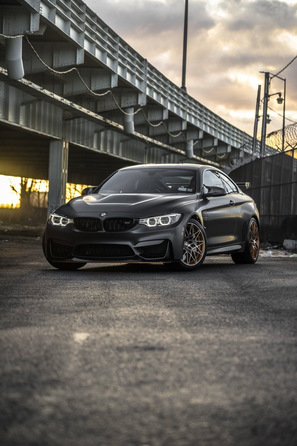 1000x1500 BMW M4 GTS Wallpaper