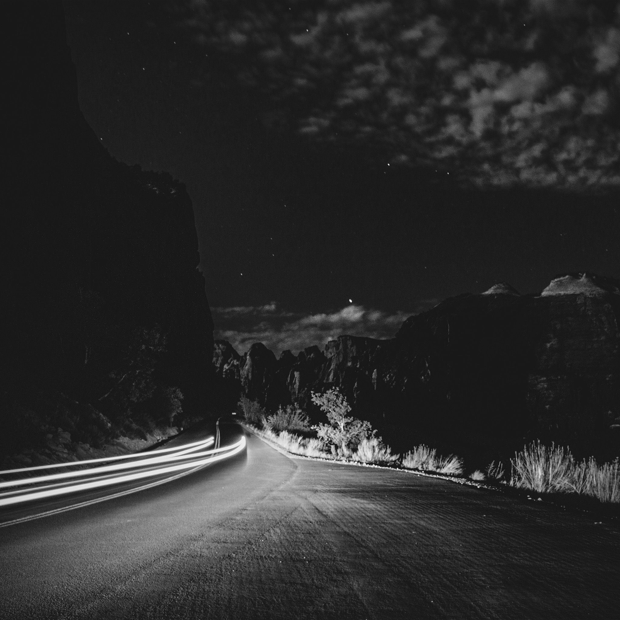2048x2048 Car Light Nature Dark Bw Wallpaper