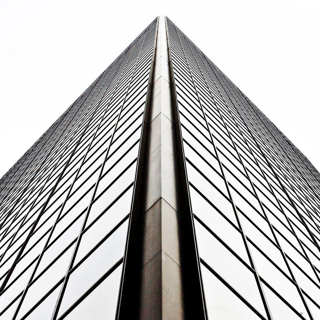 1024x1024 Symmetry iPad wallpaper
