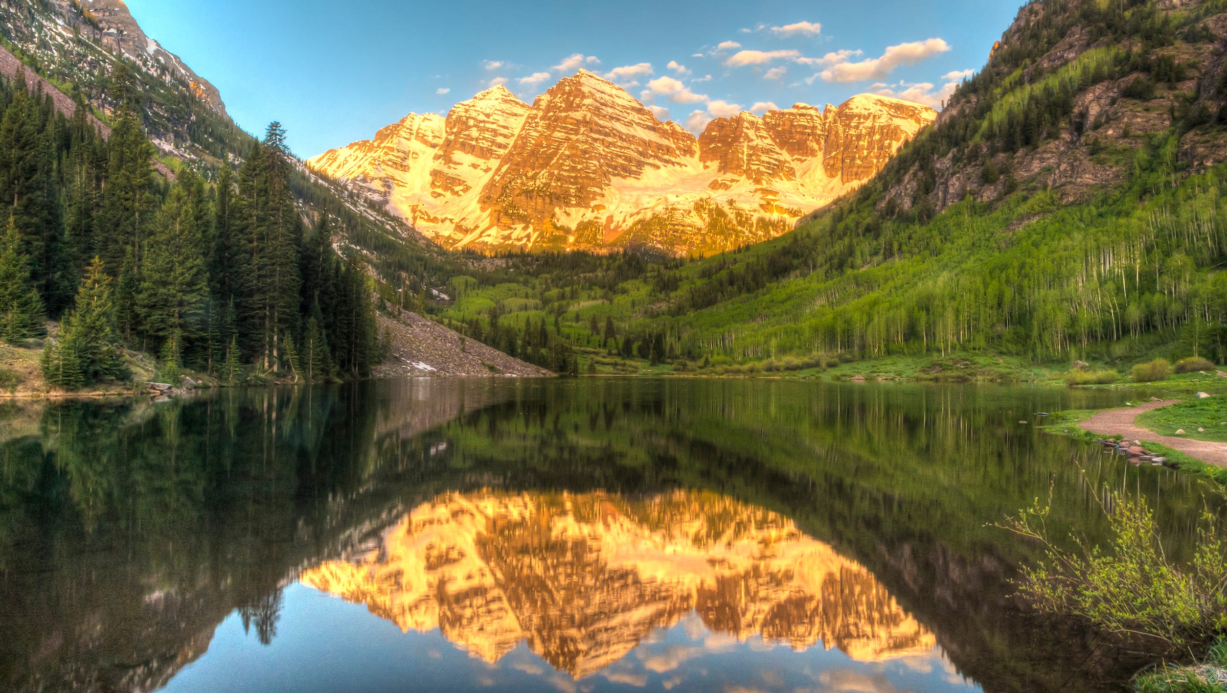 2400x1356 Colorado's Maroon Bells beautiful