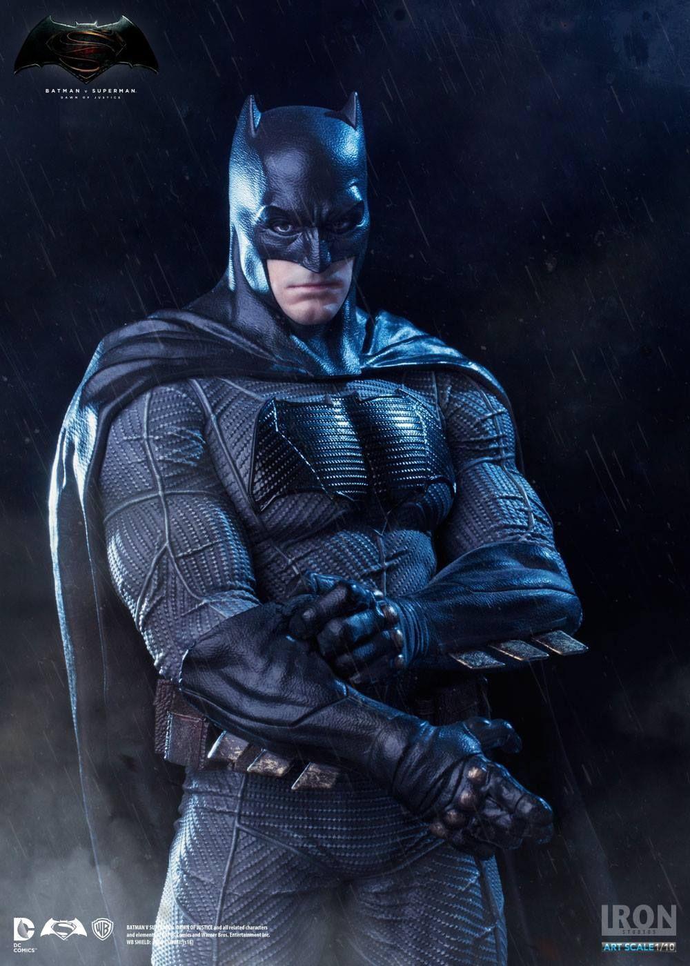 1000x1400 HD Batman Wallpaper