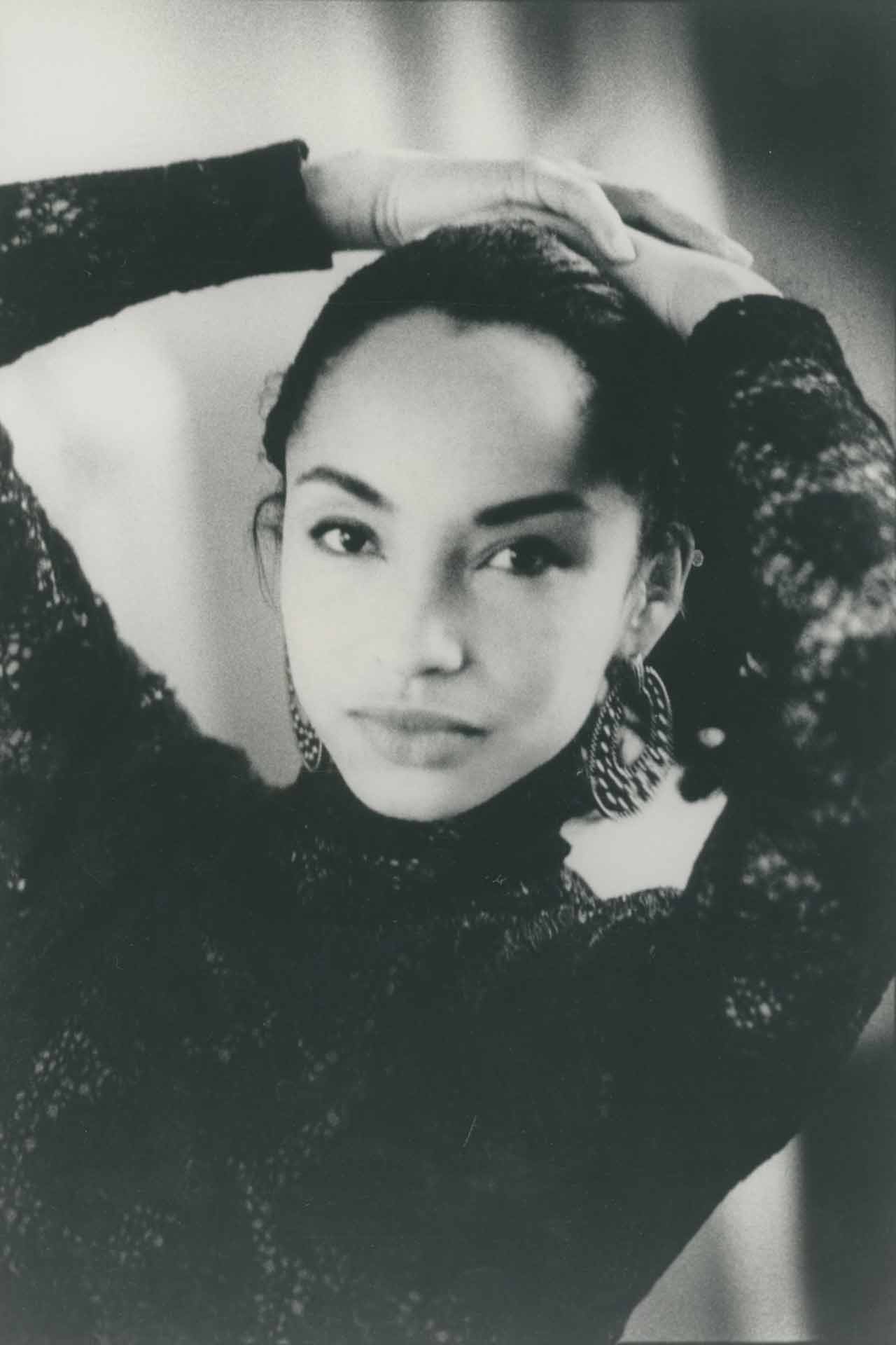 Sade Adu Wallpapers - Top Free Sade Adu Backgrounds - WallpaperAccess