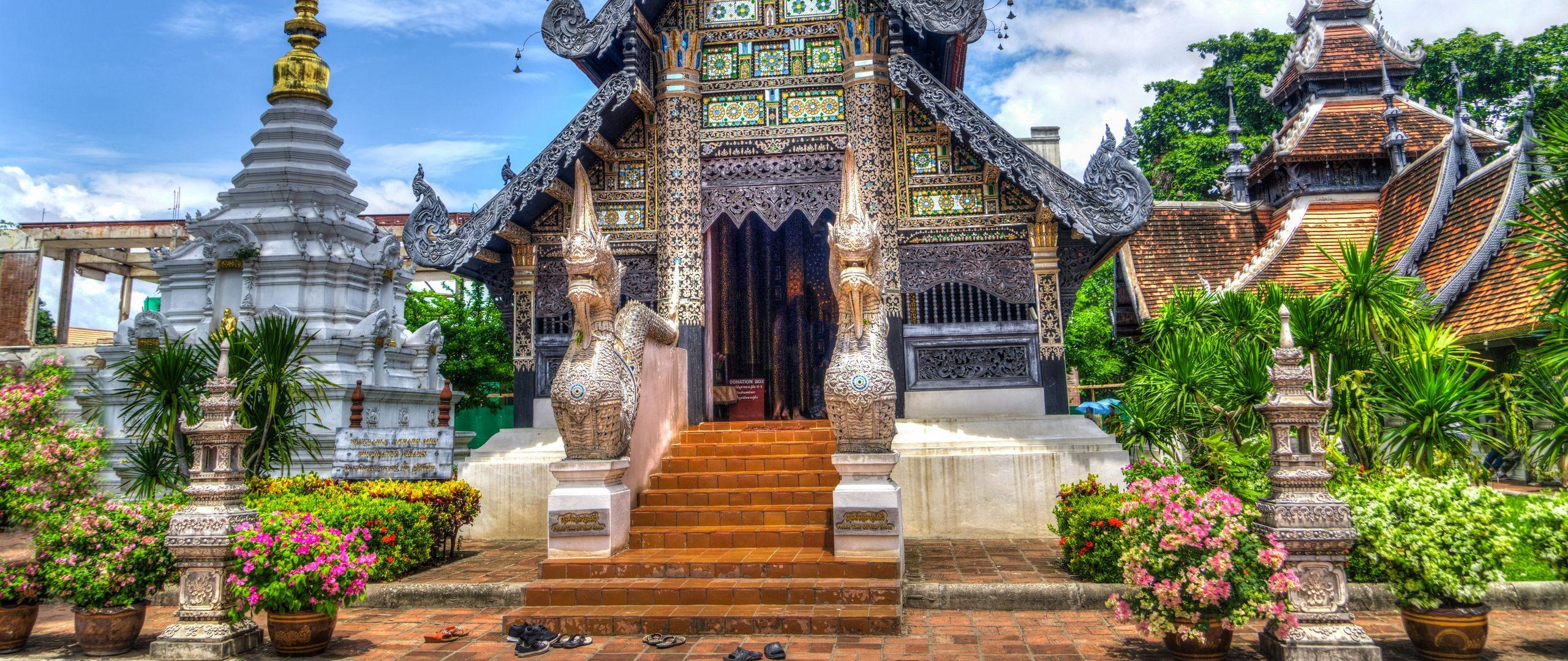 2560x1080 Download wallpaper 2560x1080 thailand, temple, chiang mai