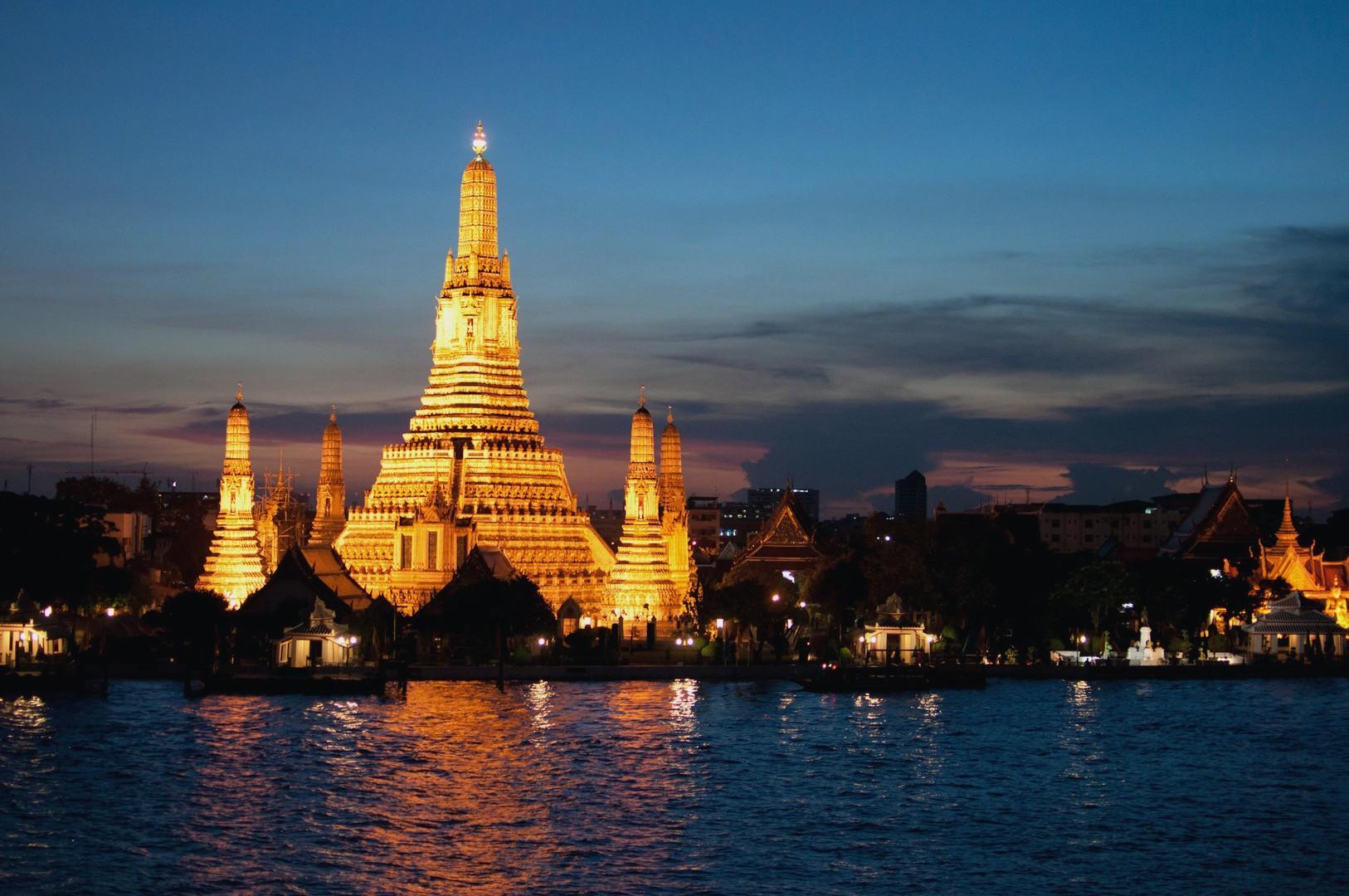 1626x1080 Bangkok Wallpaper HD Download