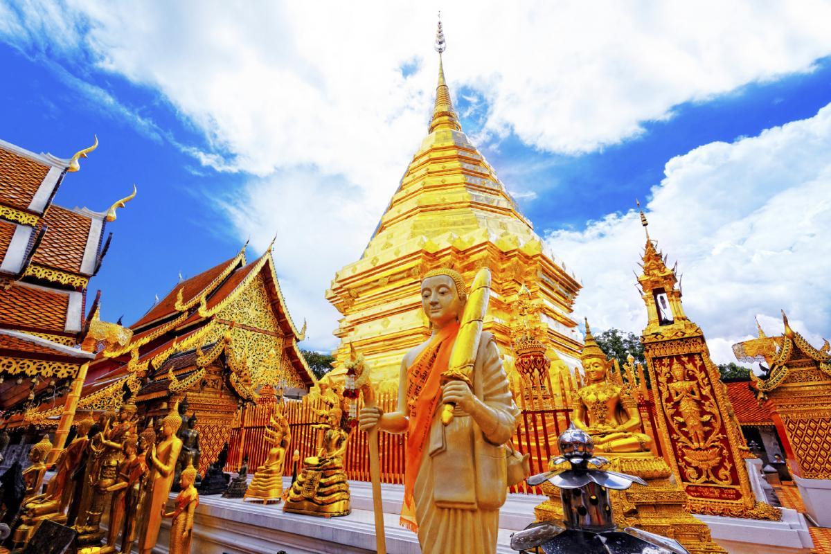 1200x800 wat chiang man wallpaper