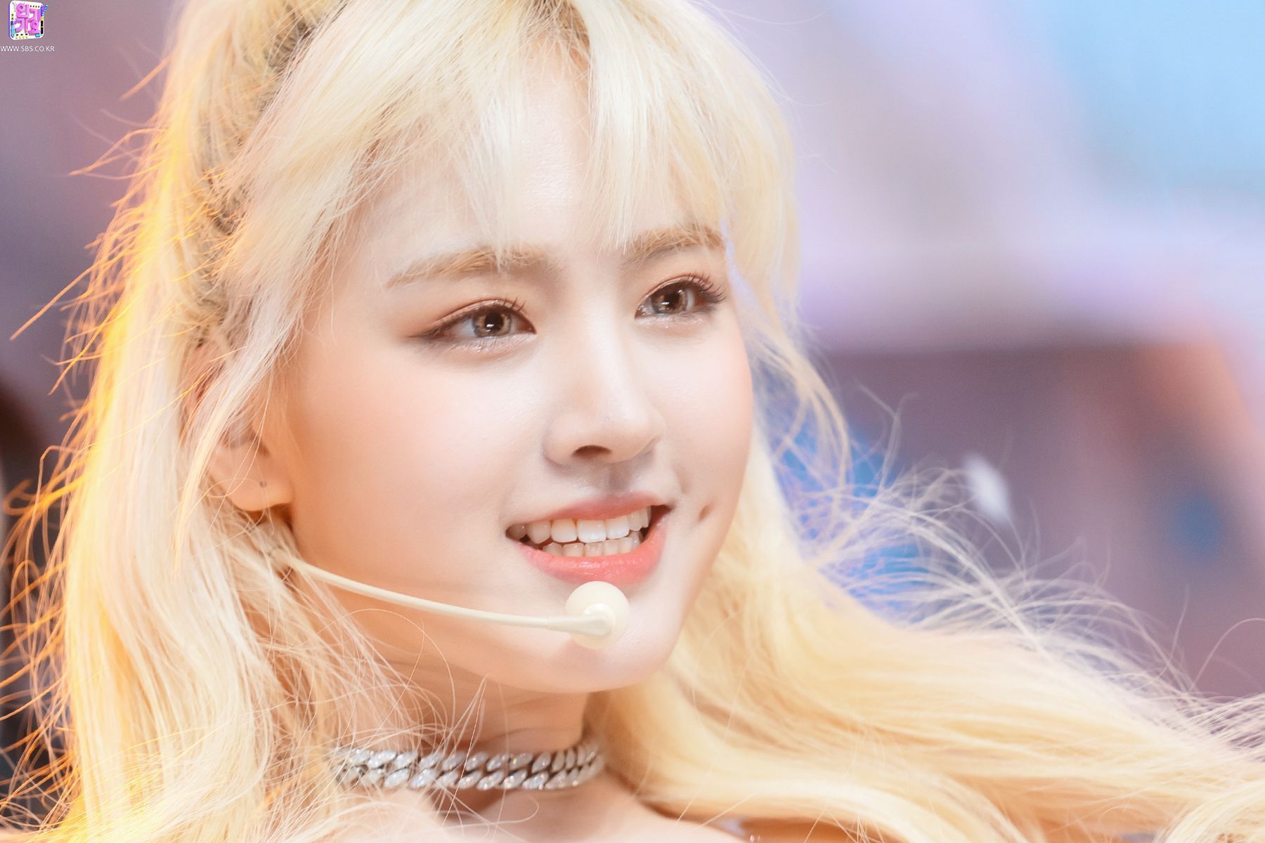 1800x1200 IVE Liz Inkigayo