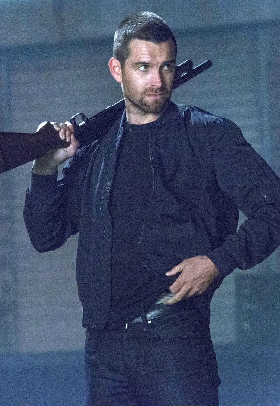 930x1350 Antony Starr Talks Banshee Season Three