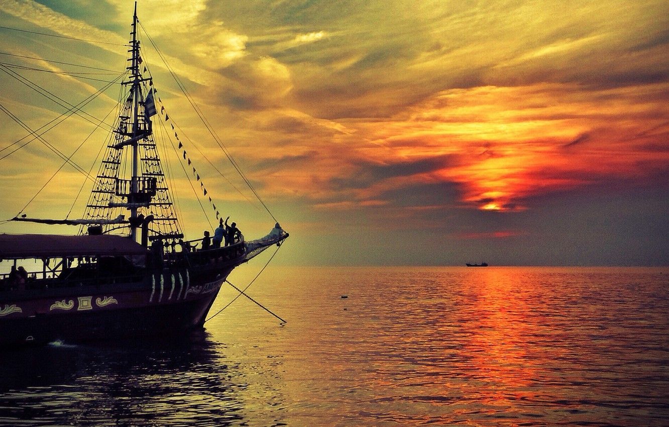 1332x850 Ship Anchor Wallpaper