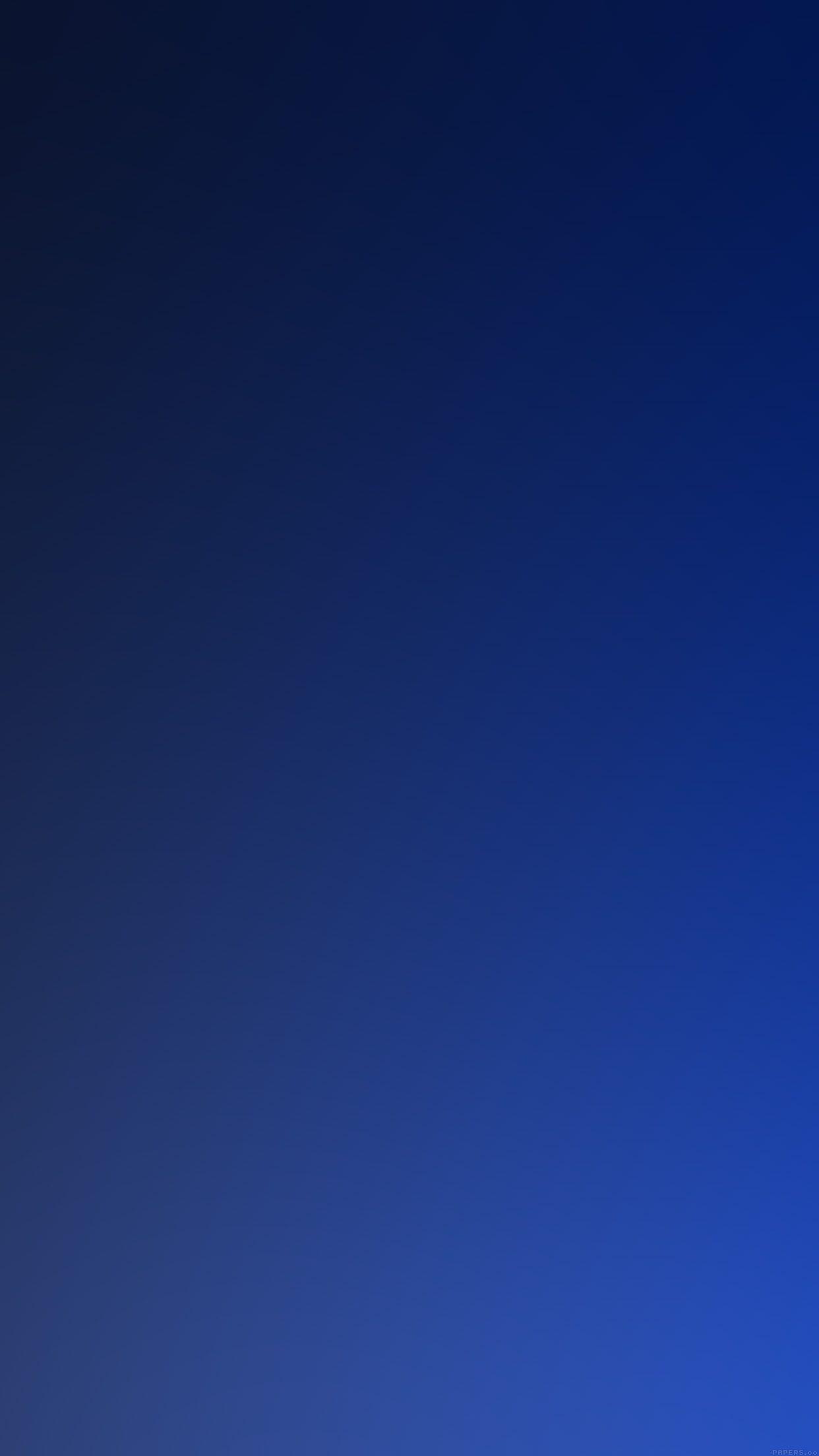1242x2208 iPhone7papers blue ocean gradation blur