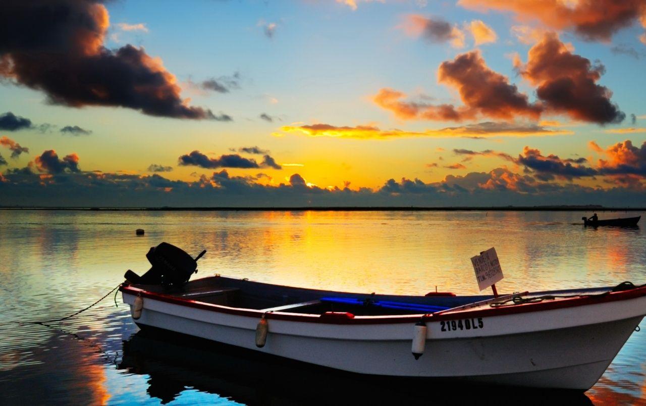 1280x804 Deserted boat wallpaper. Deserted boat