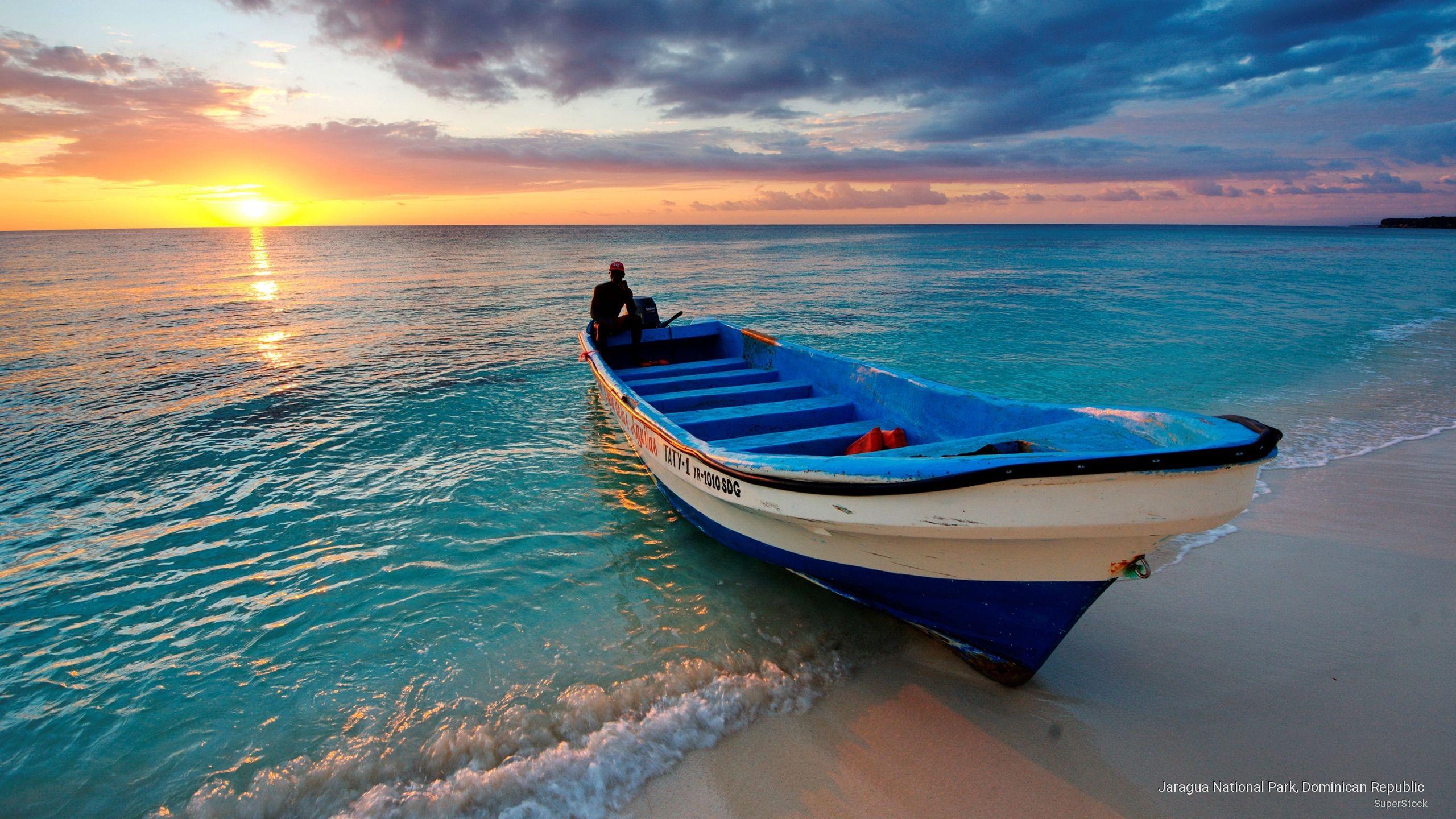 2560x1440 Boat Wallpaper 9 X 1440