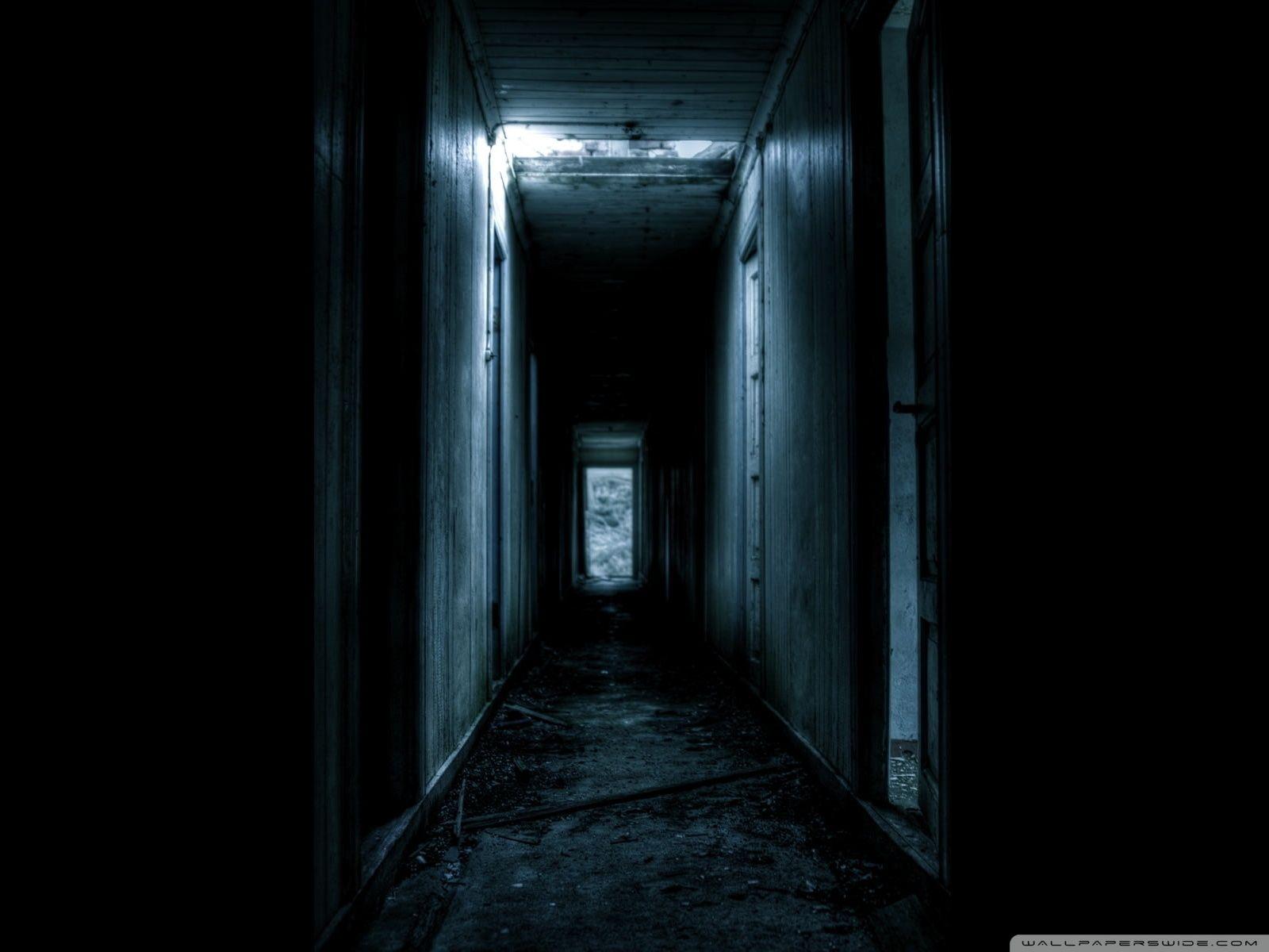1600x1200 Scary Corridor ❤ 4K HD Desktop Wallpaper for 4K Ultra HD TV