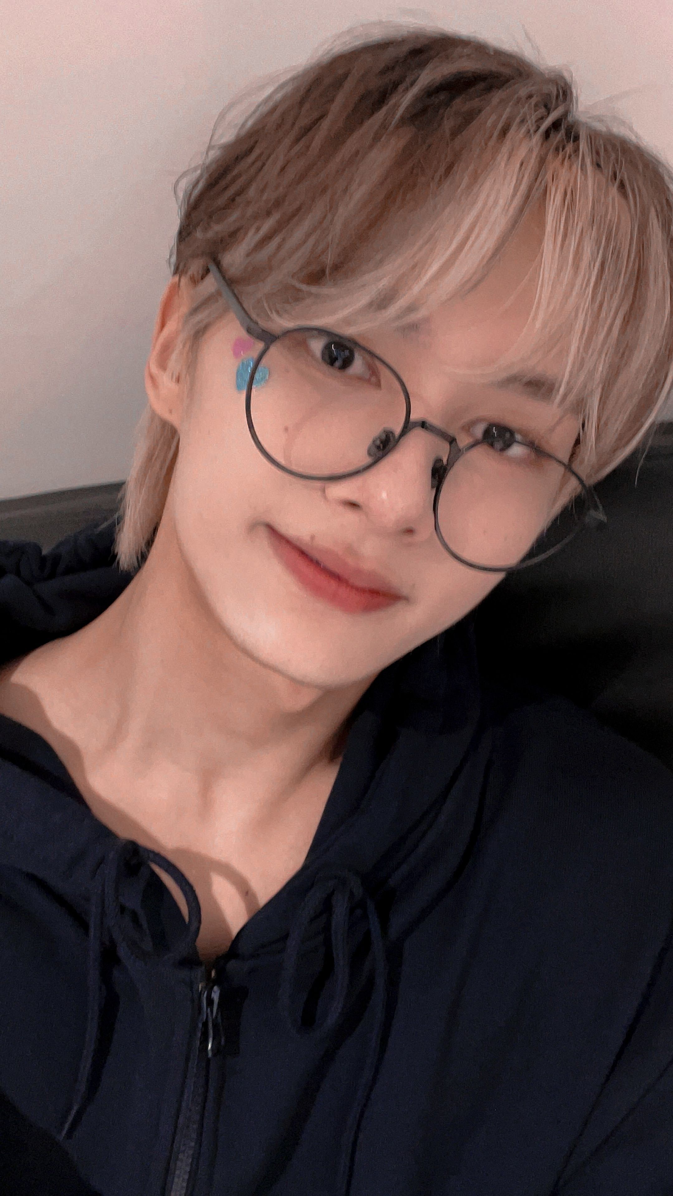 Wen Junhui Wallpapers - Top Free Wen Junhui Backgrounds - WallpaperAccess