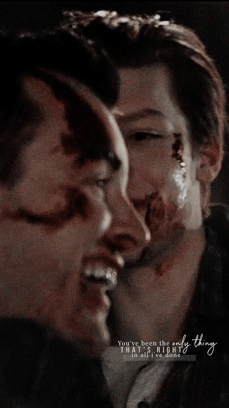 750x1334 Ian And Mickey Wallpaper