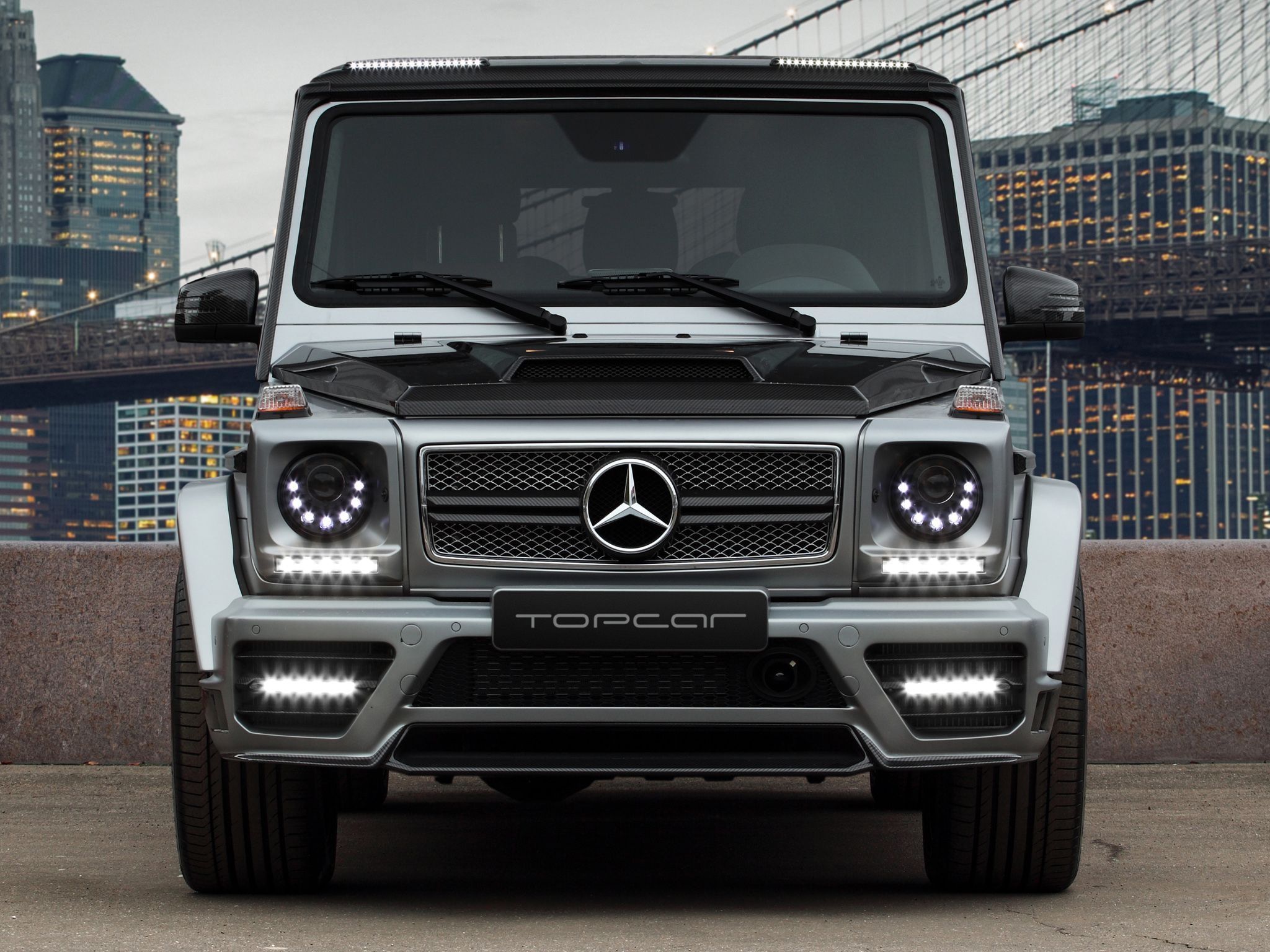 2048x1536 Mercedes Jeep Wallpaper