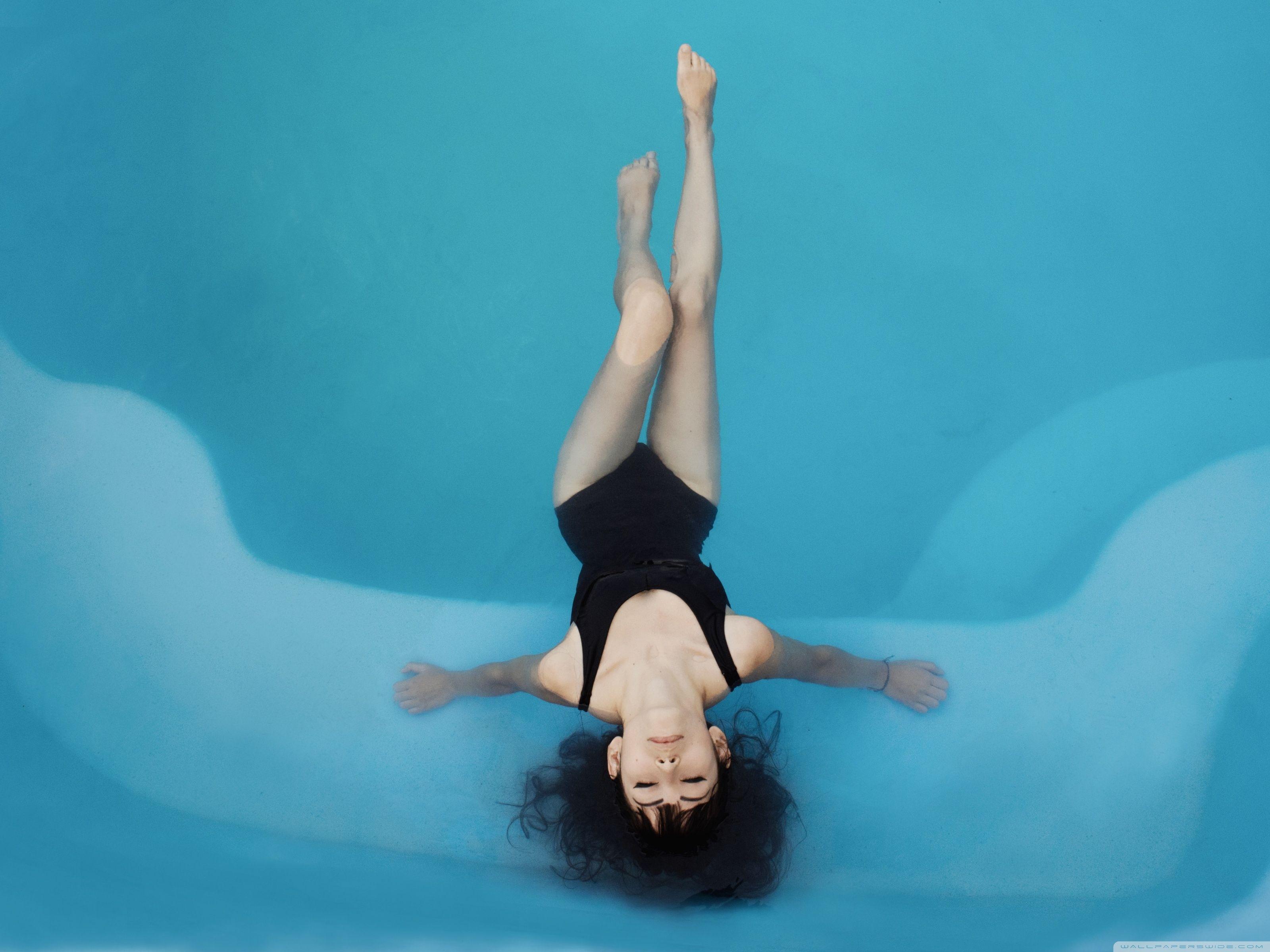 3200x2400 Woman Pool Aesthetic ❤ 4K HD Desktop Wallpaper for 4K Ultra