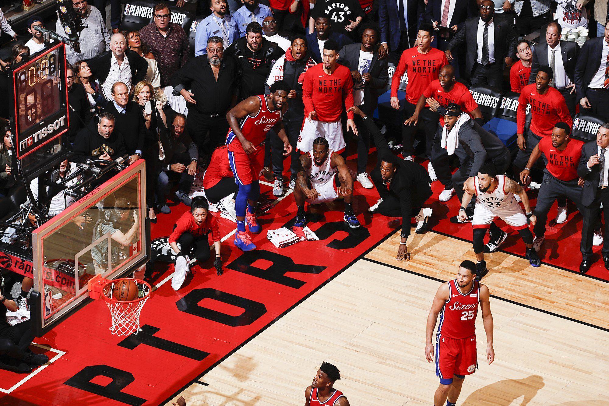 2000x1333 Kawhi Leonard shot: Những bức ảnh đẹp nhất về máy đập buzzer so với Sixers