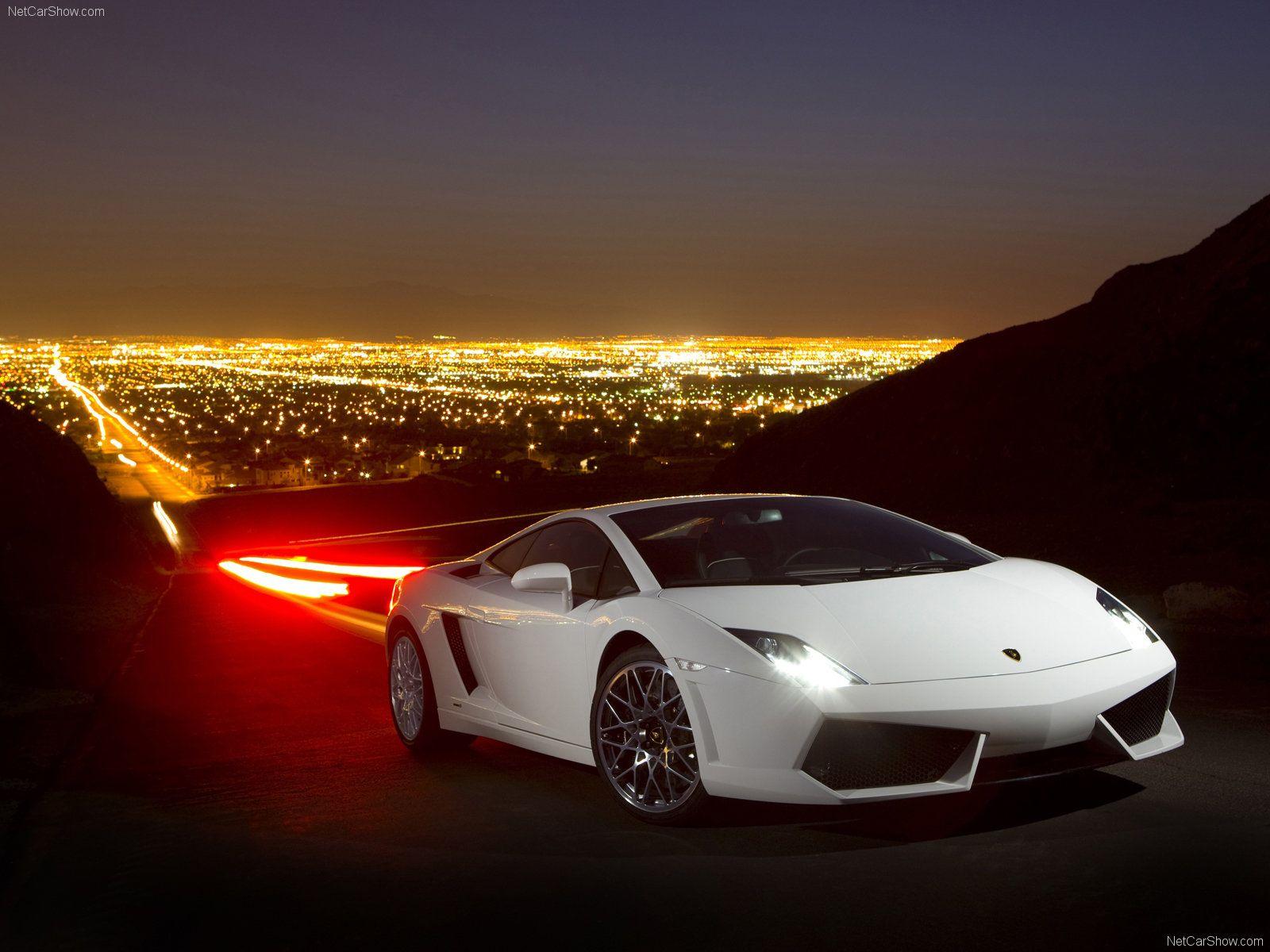 1600x1200 Lambo Wallpaper HD
