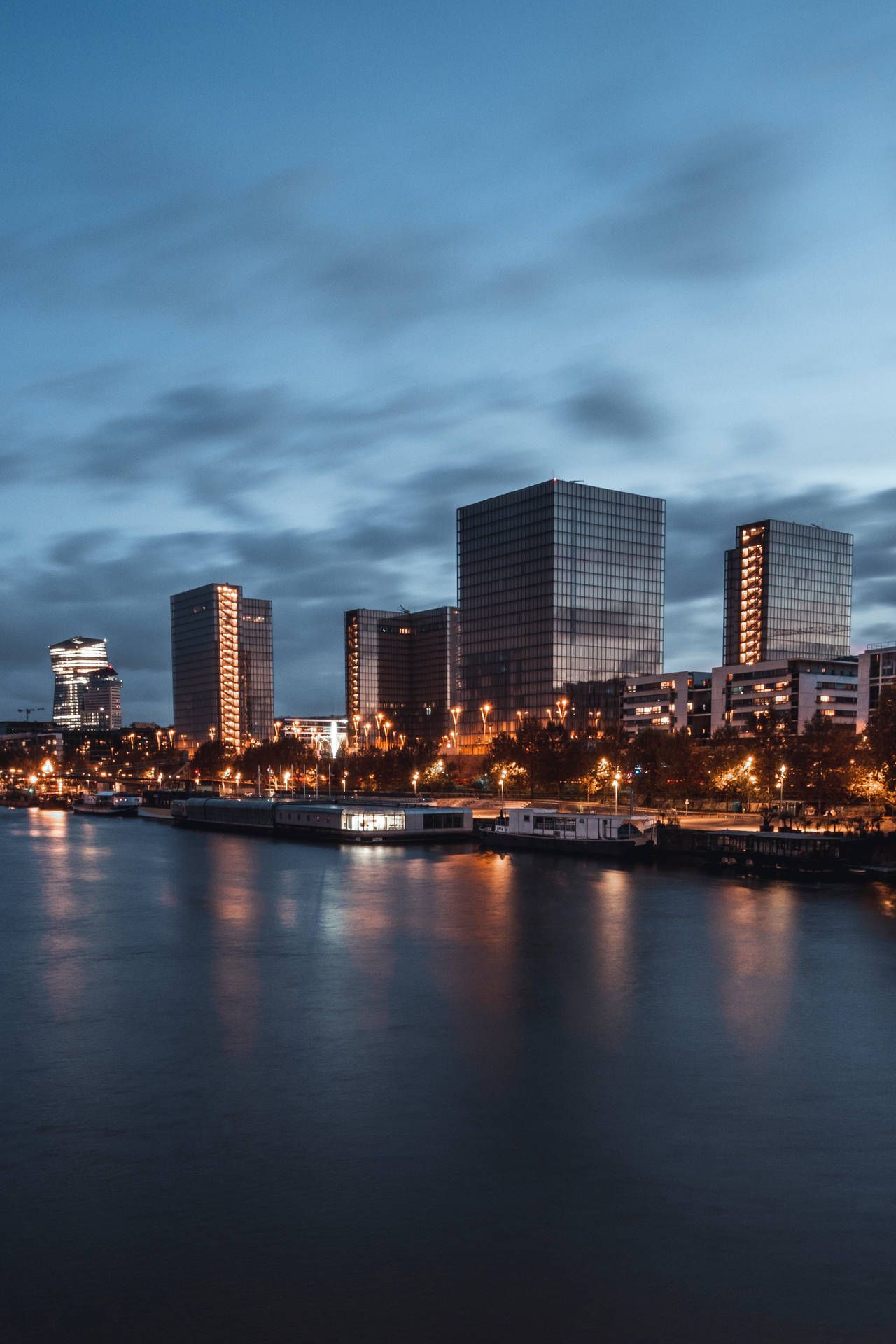1280x1920 Riverfront, Toledo, Ohio Wallpaper