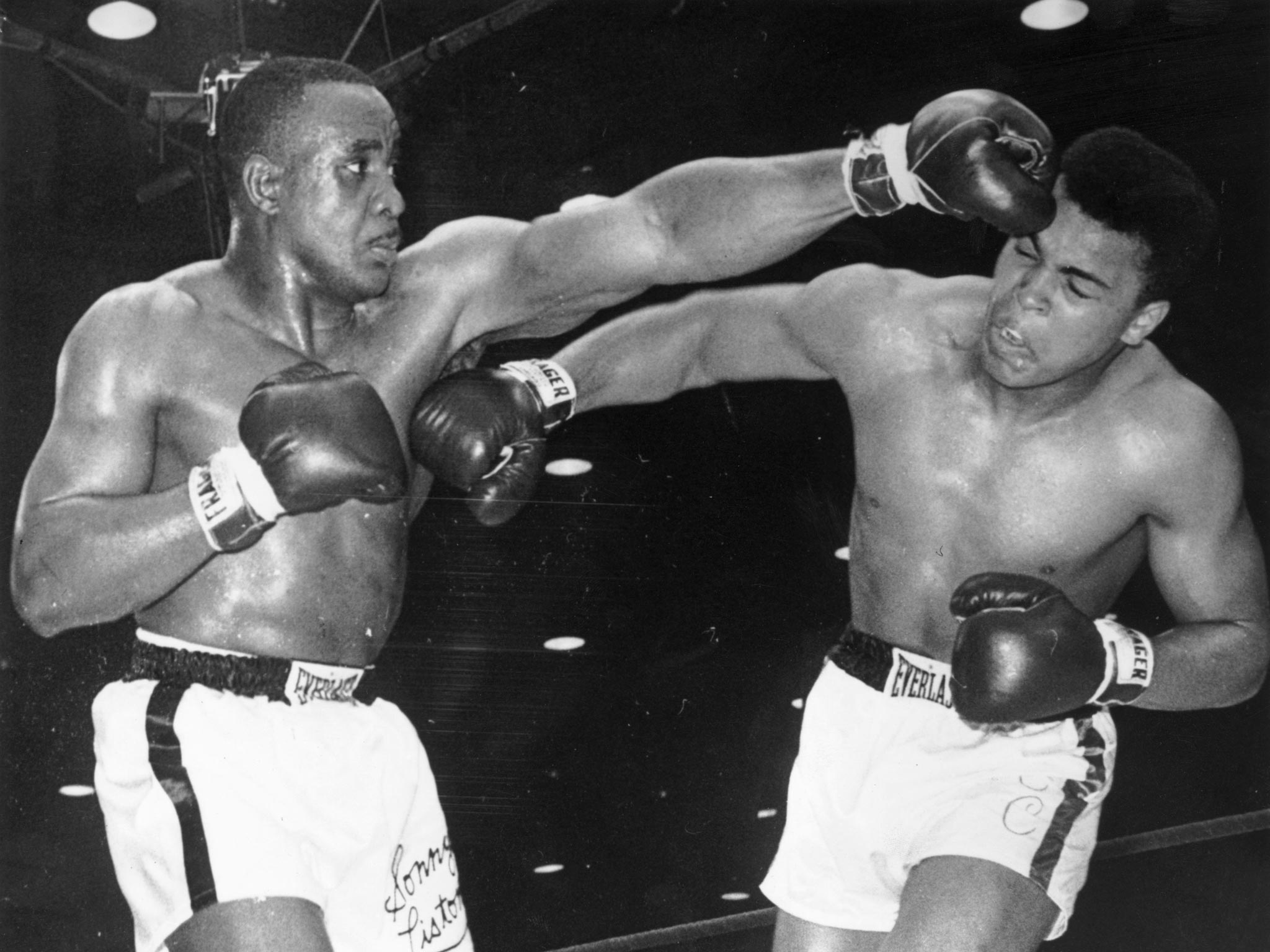 2048x1536 Bunce On Boxing: Cassius Clay was all