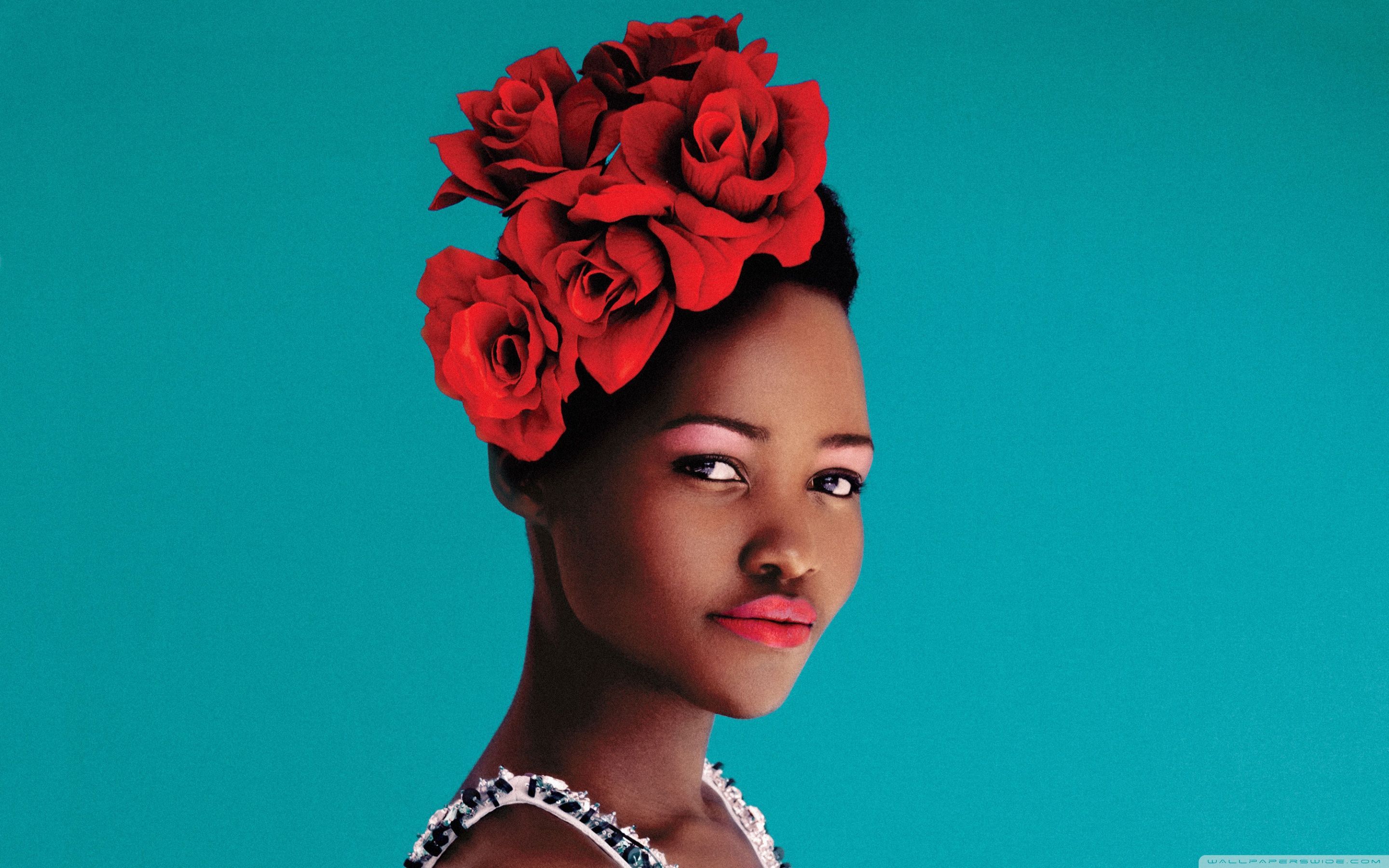 2880x1800 Lupita Nyong'o Portrait 4K UHD Wallpaper for UltraHD Desktop and TV : Smartphone and Tablet Devices