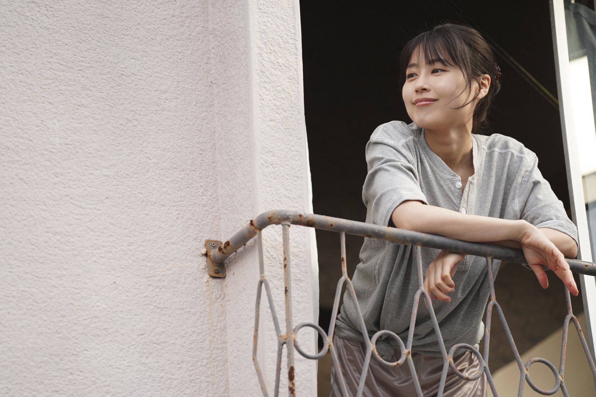 2048x1365 Kasumi Arimura