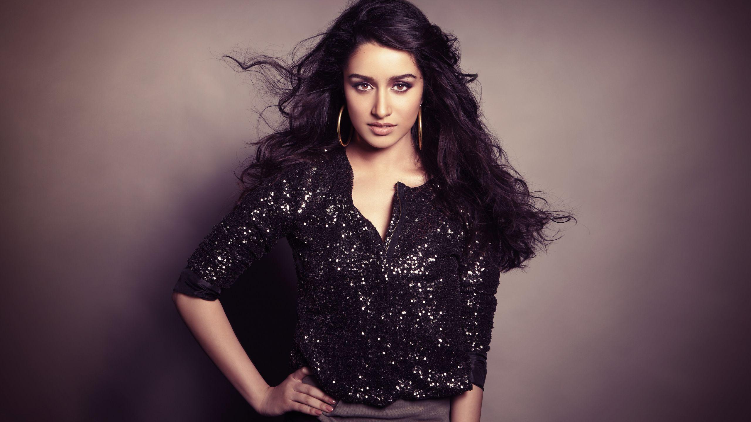 2560x1440 Download 2560x1440 Wallpaper Indian, Bollywood Actress