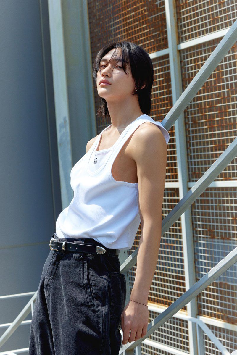 801x1200 Wonbin, Eunseok)