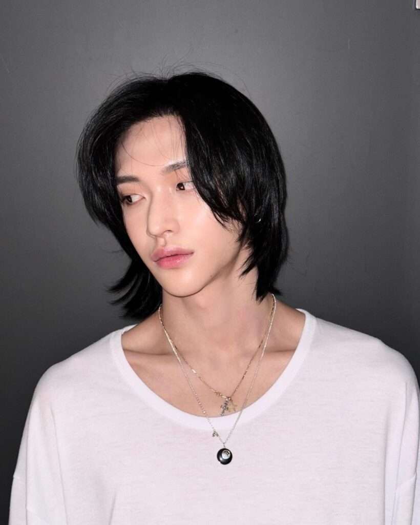 820x1024 Netizens praised RIIZE Wonbin's visuals