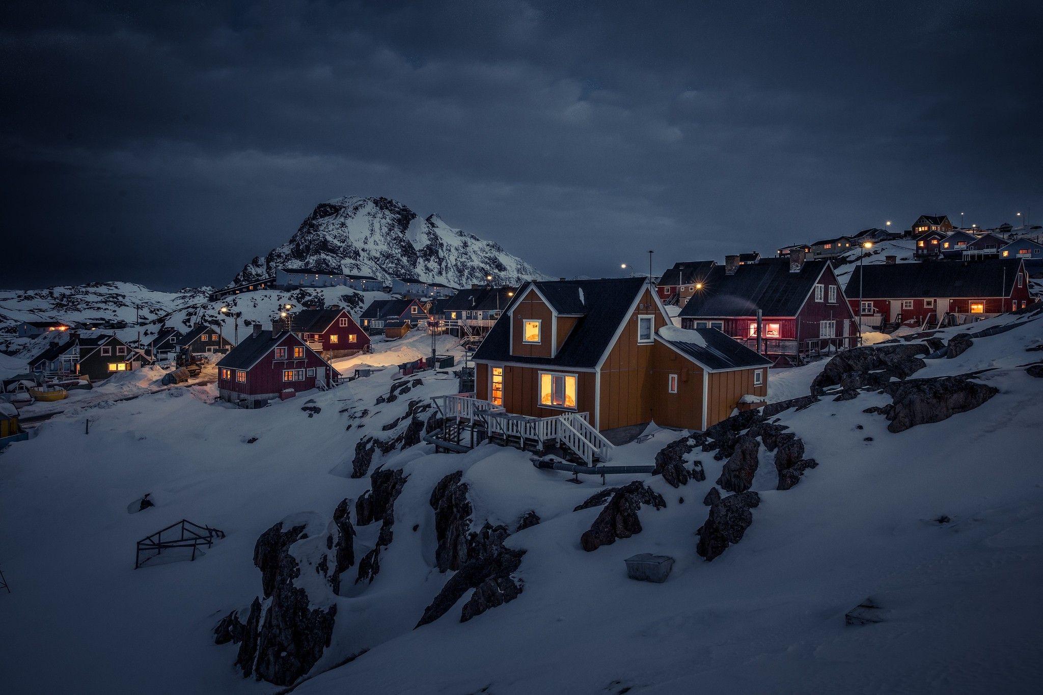 2048x1365 Greenland, Night, House, Landscape, Lights, Town, Snow