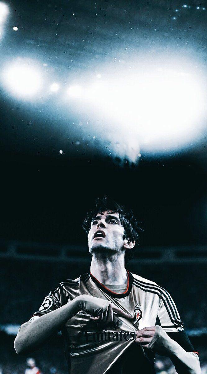 666x1200 False x AC Milan. Wallpaper