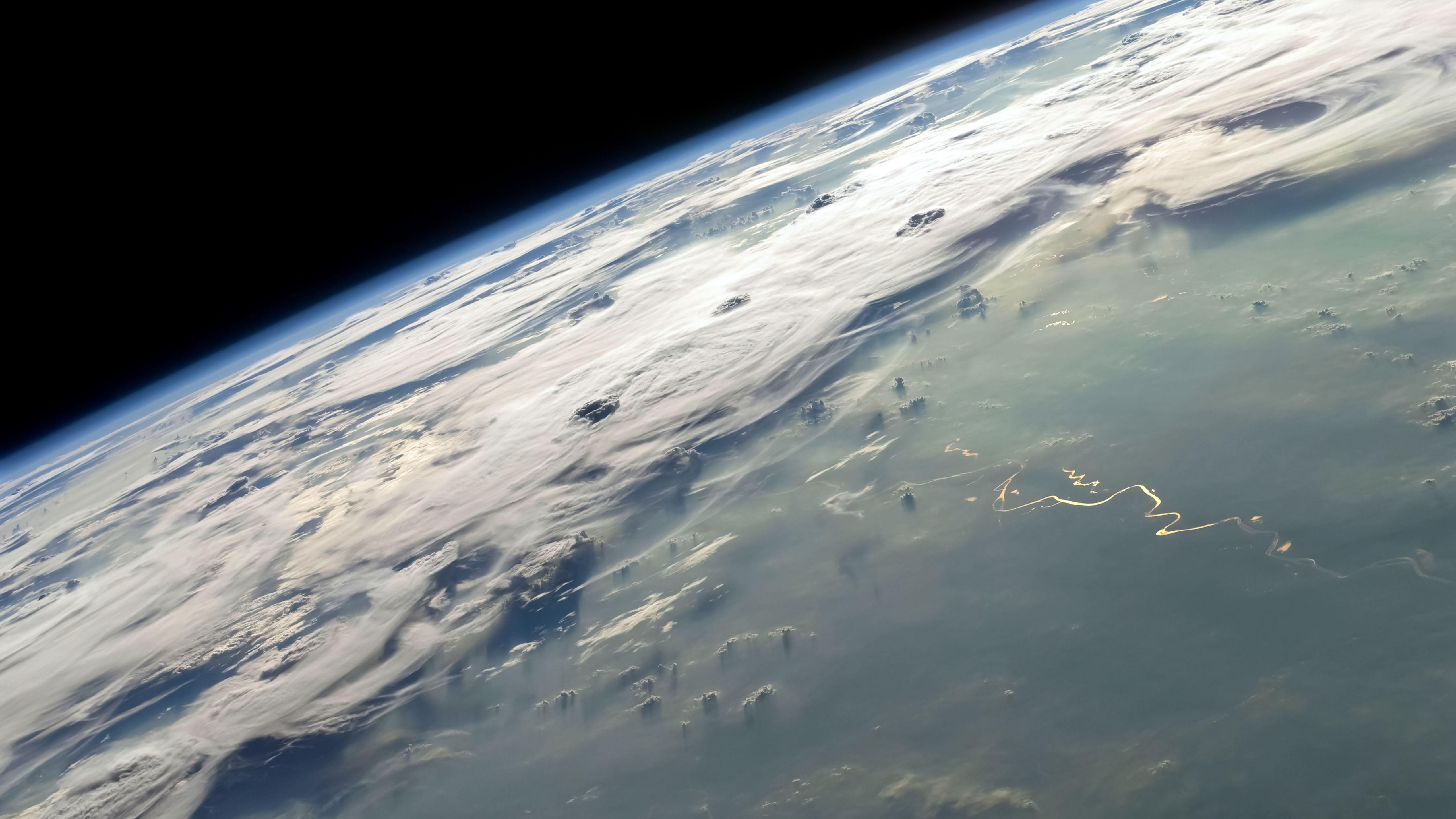 5120x2880 Earth's Horizon 5k Retina Ultra HD Wallpaper. Background