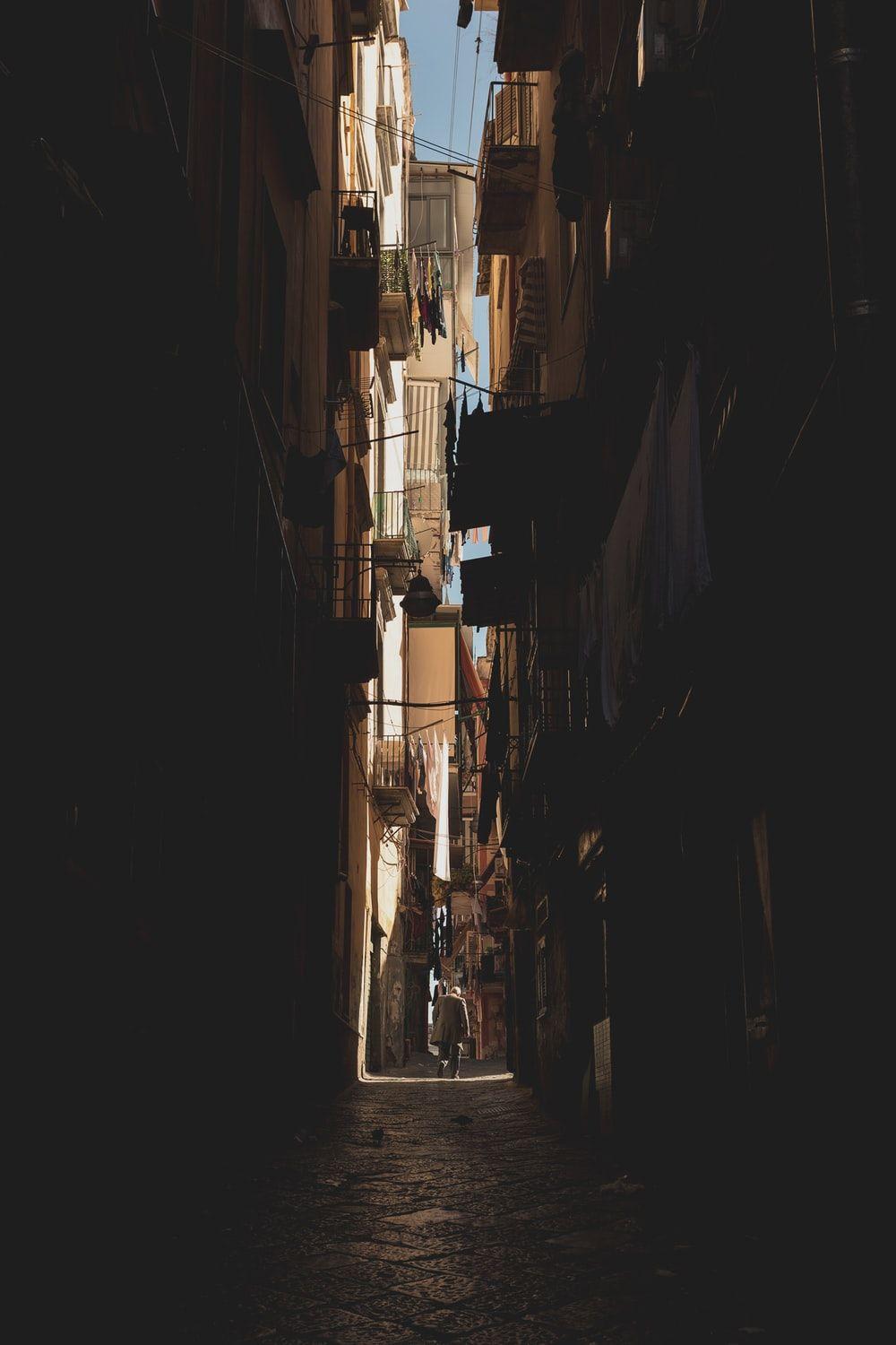 1000x1500 Alleyway Picture. Download Free Image