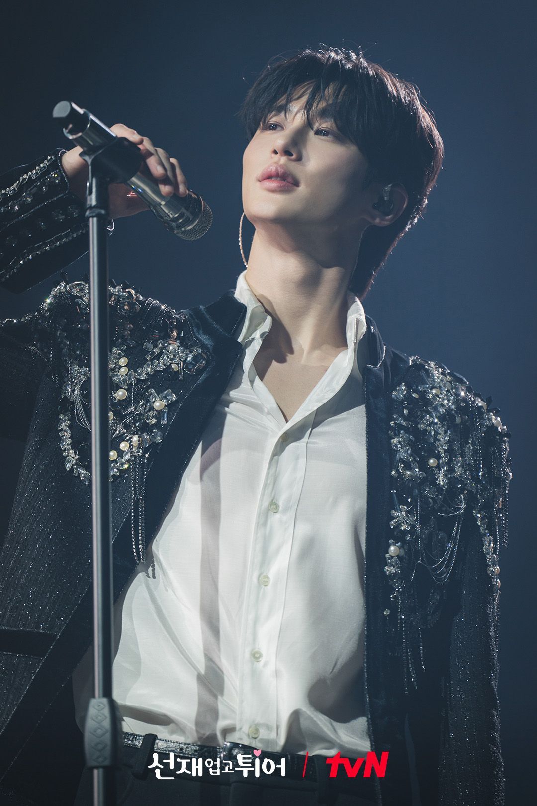 1080x1620 Byun Woo Seok Shines As A Top Idol