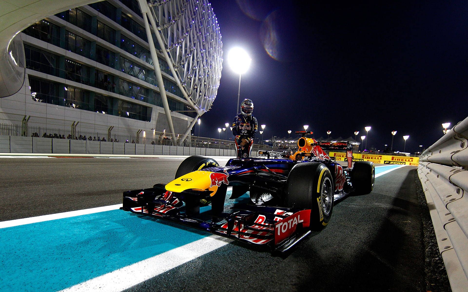 1920x1200 Download Caption: Thrilling Moments from F1 Grand Prix 2018 Wallpaper