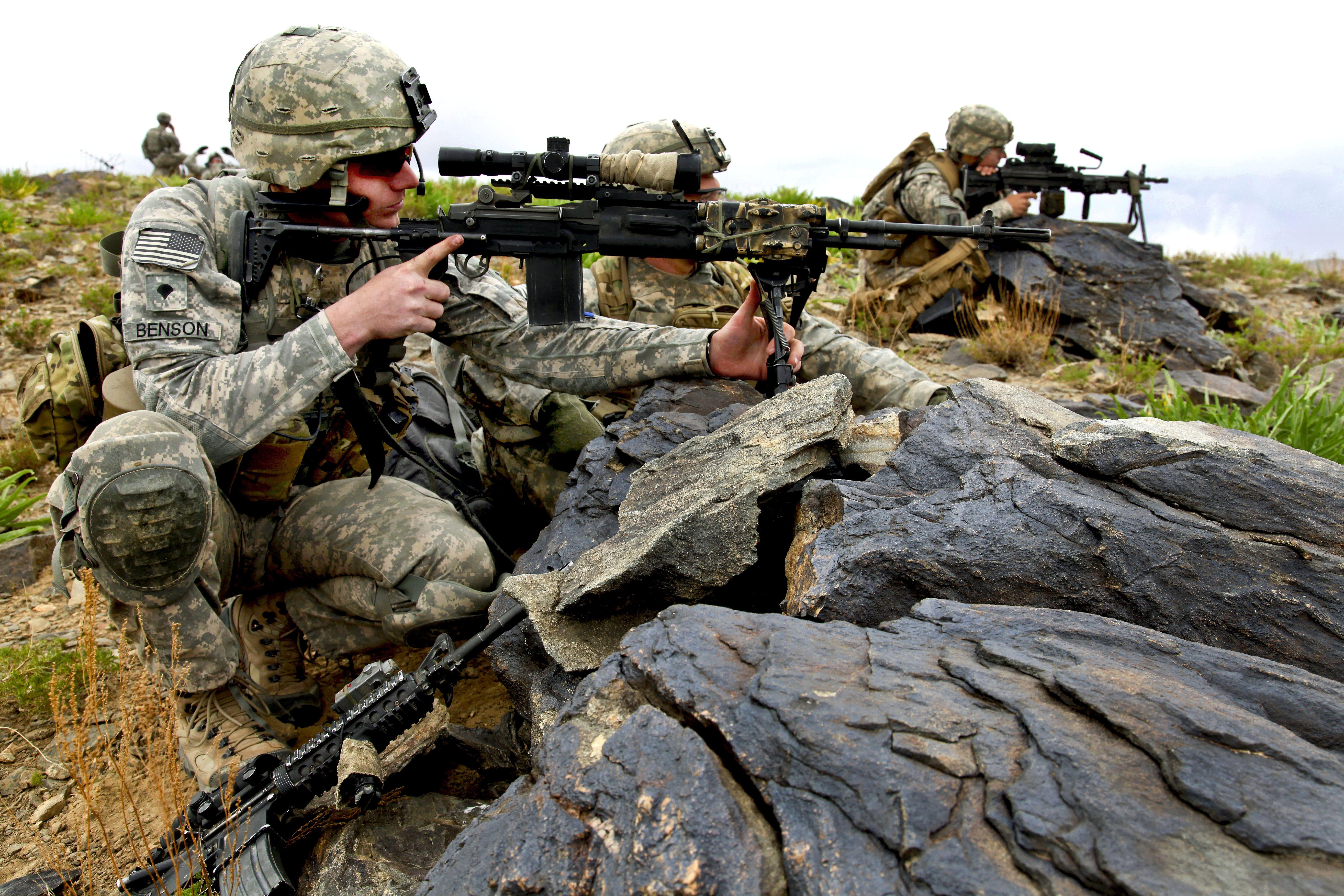 5496x3664 Developing leaders tops Army's priorities. Article